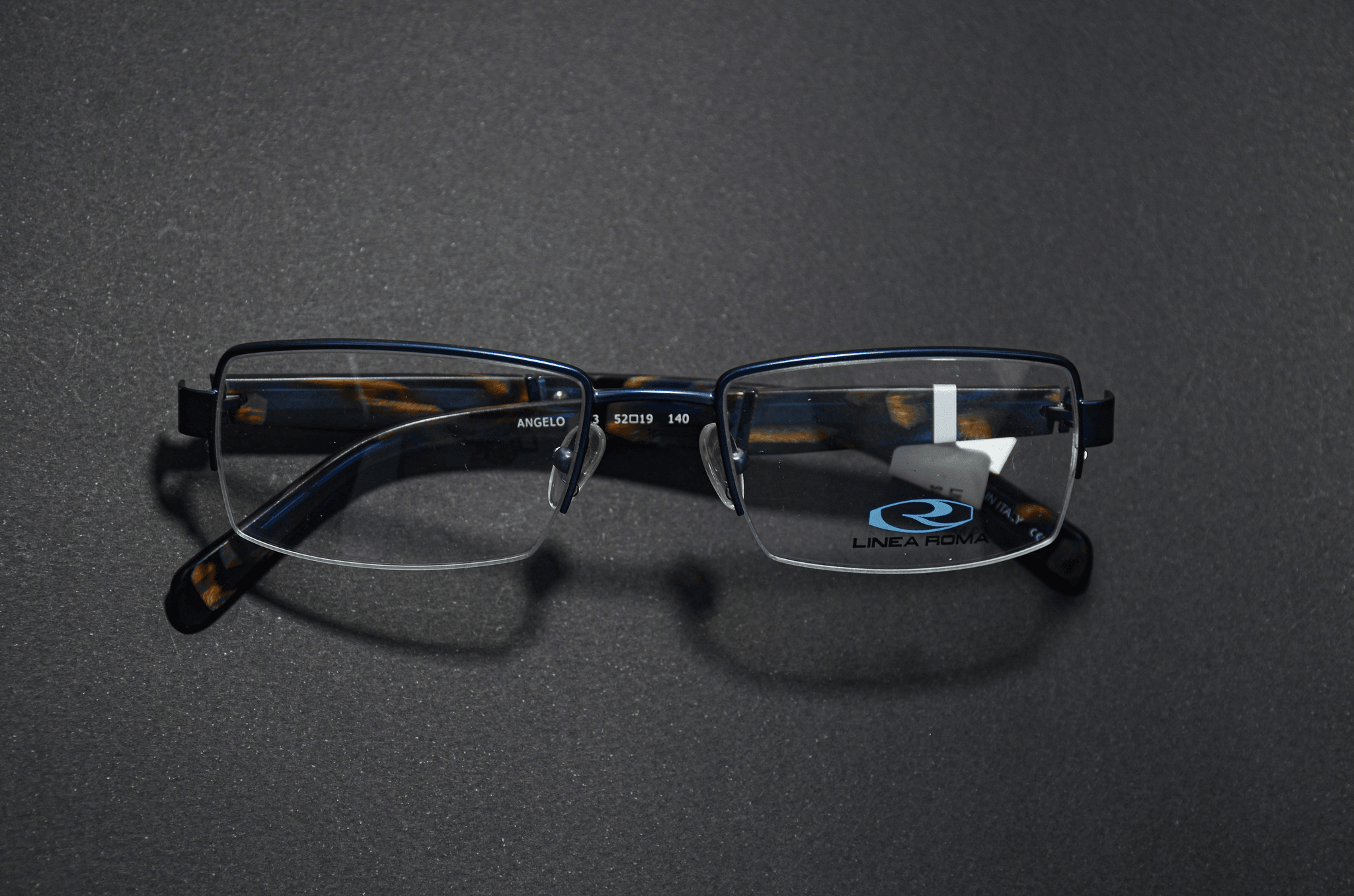 what are the parts of glasses called