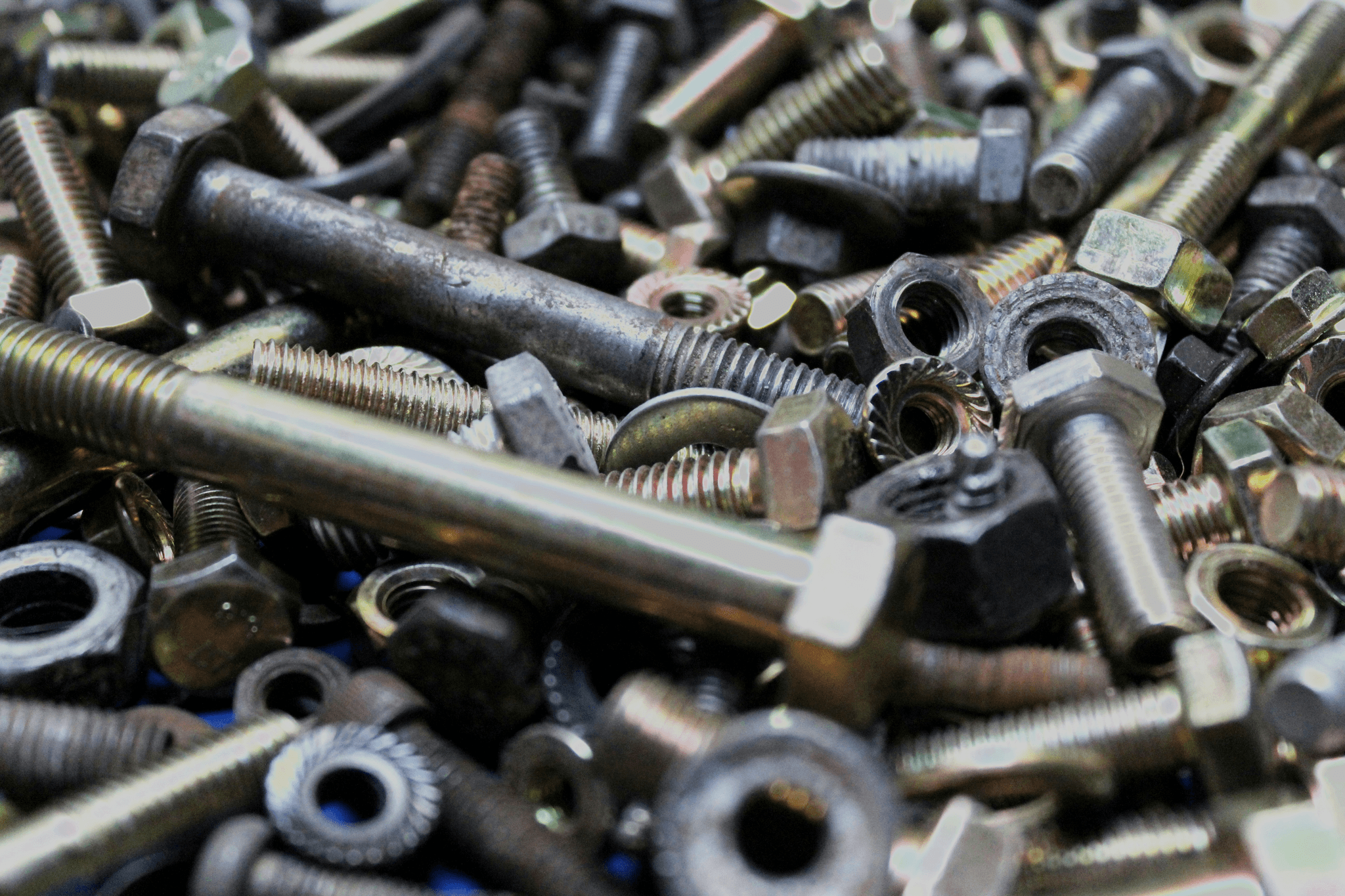 showcasing shouldered eye bolt among various types