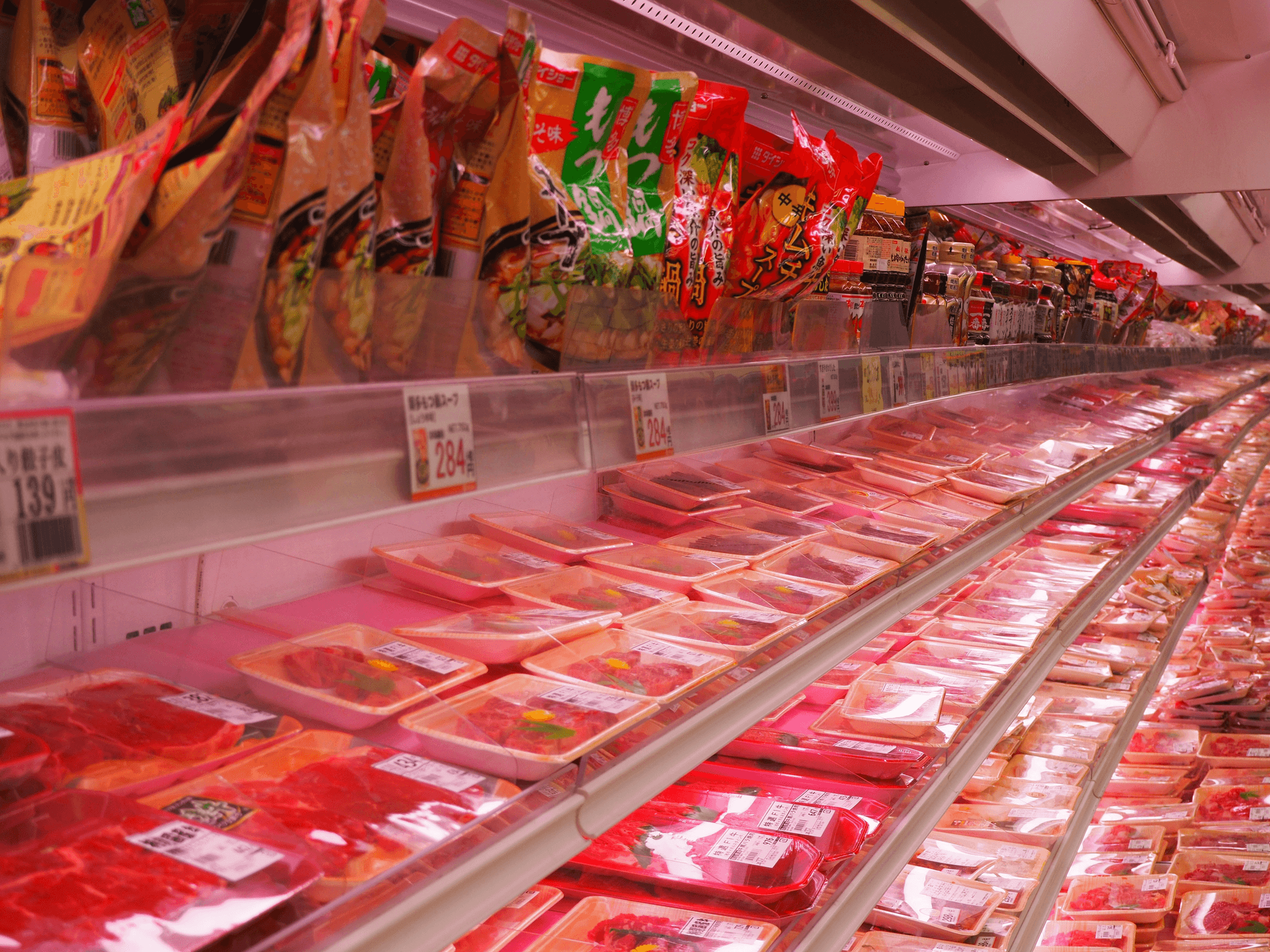 customized meat tray packaging enhancing product visibility