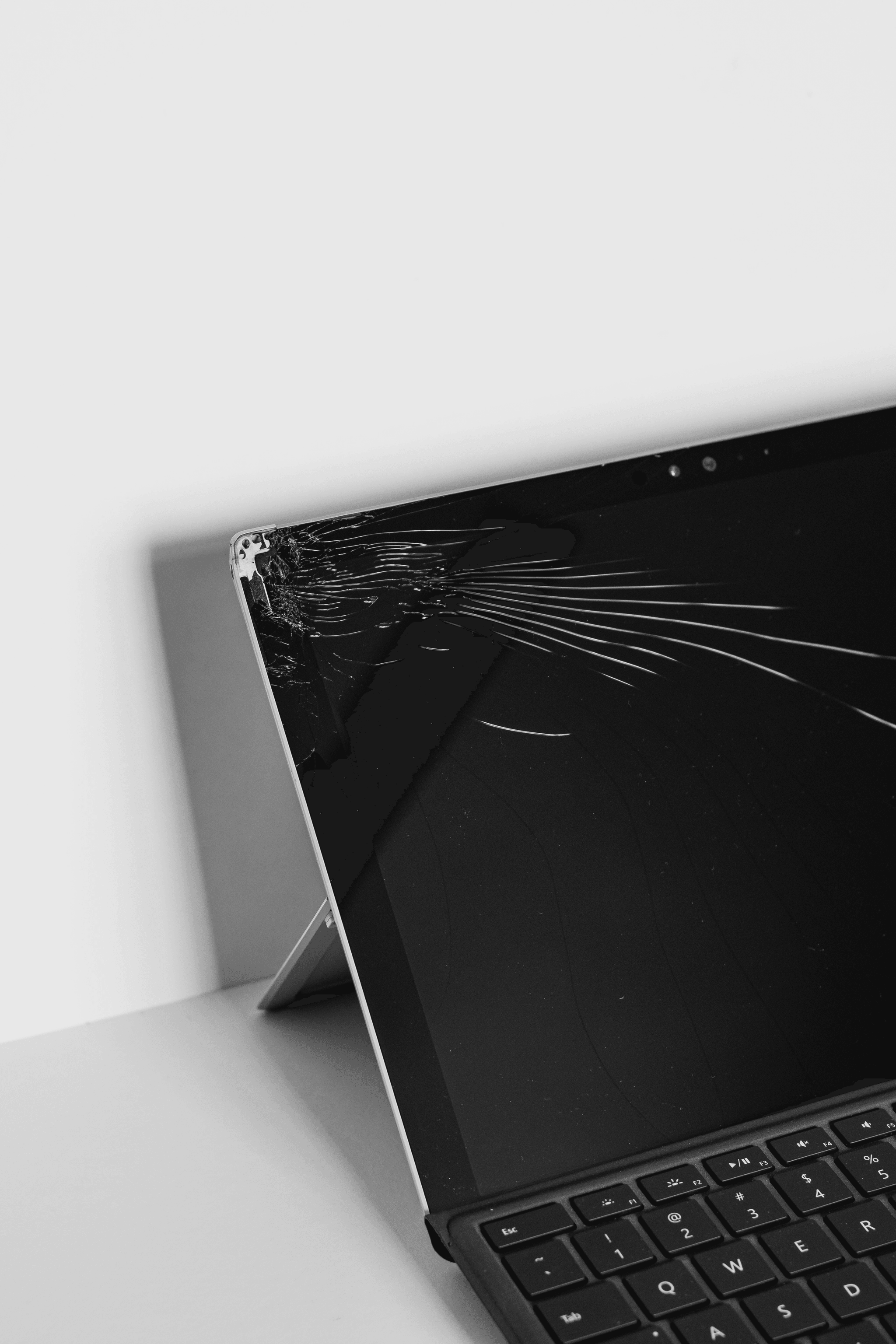 Tablet PC Defects: Repairing Broken Pixels on Tablets