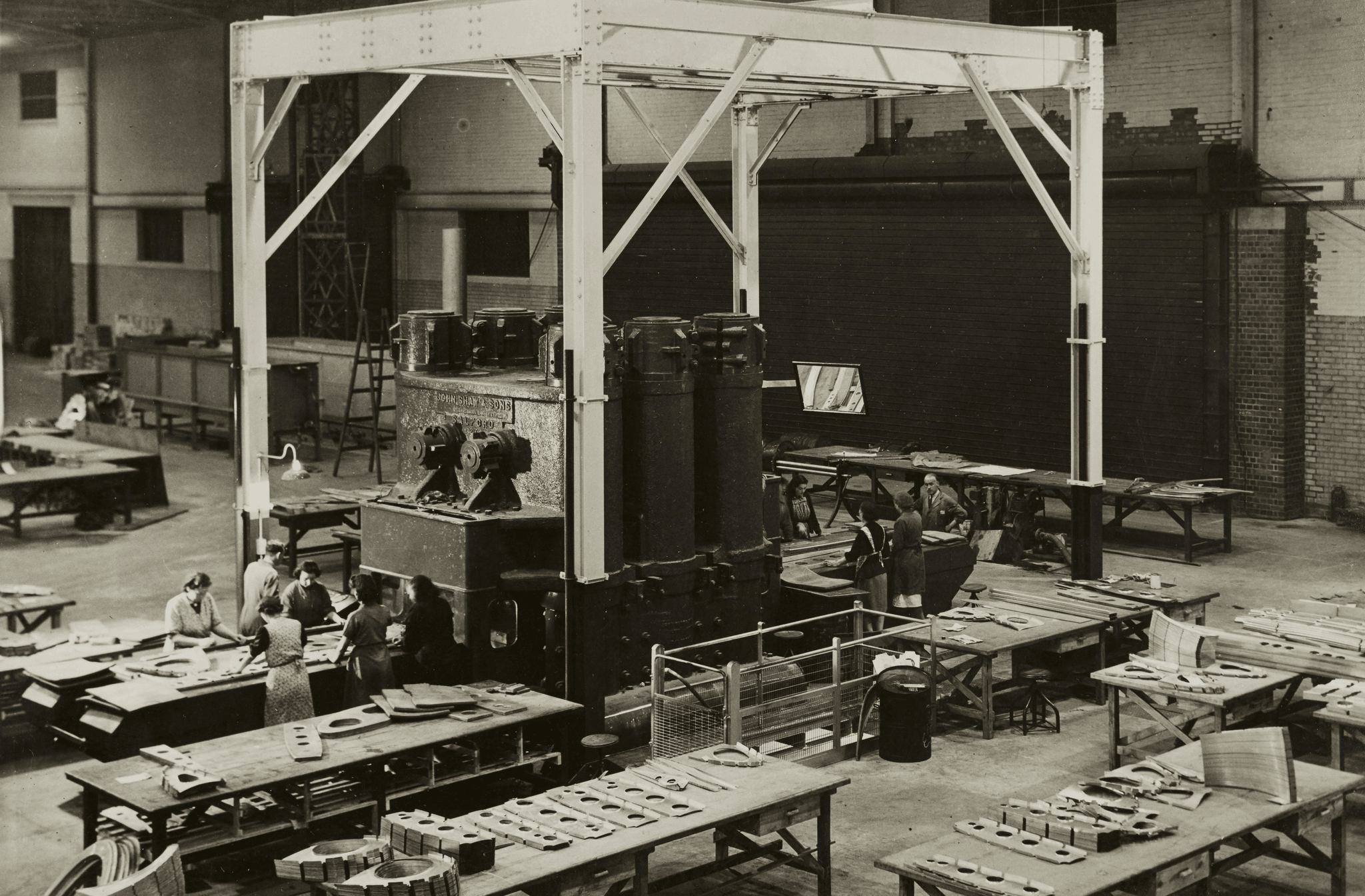 Top die casting company operations showcasing advanced technology.