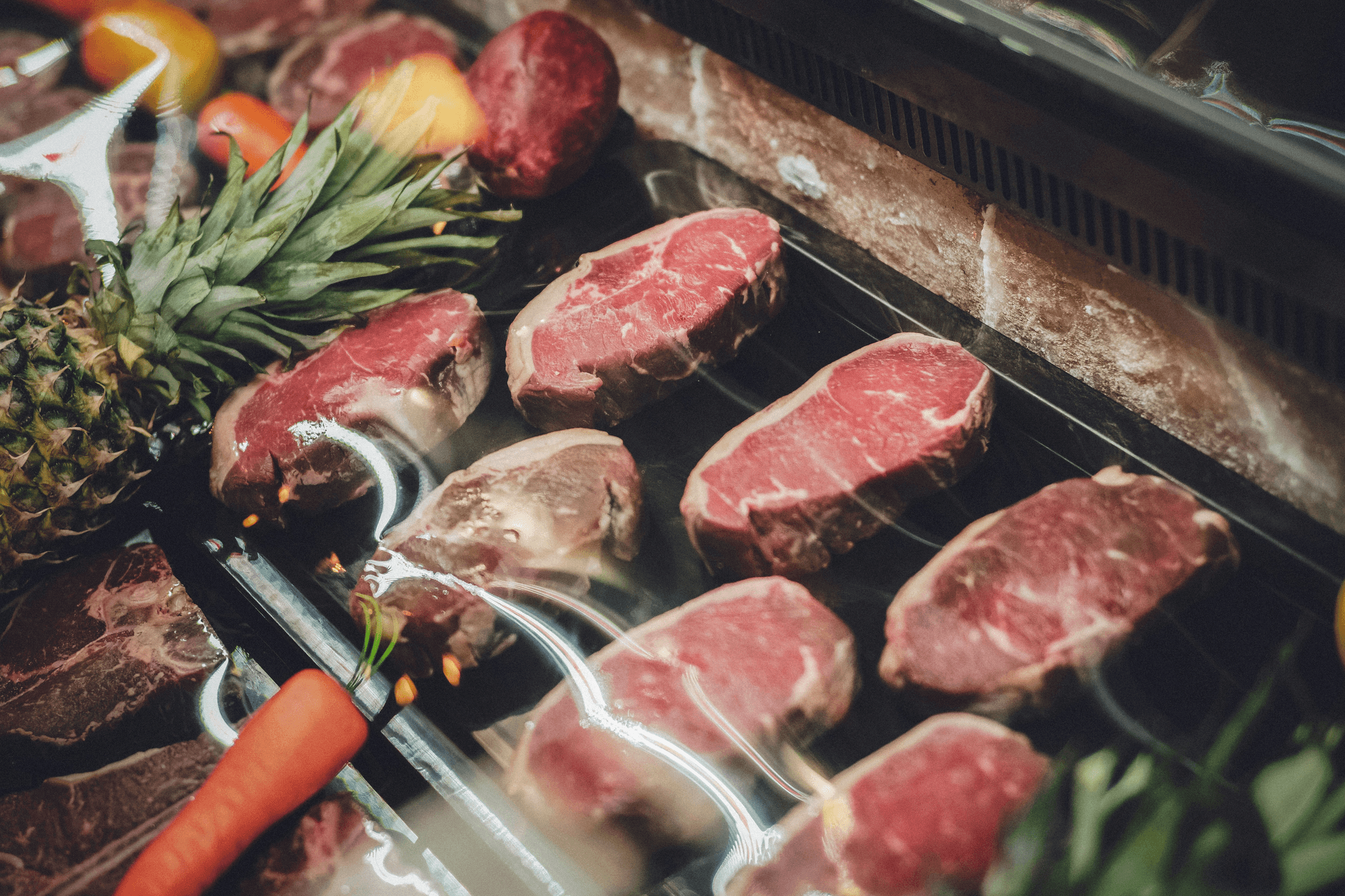 plastic meat trays used for displaying fresh meats