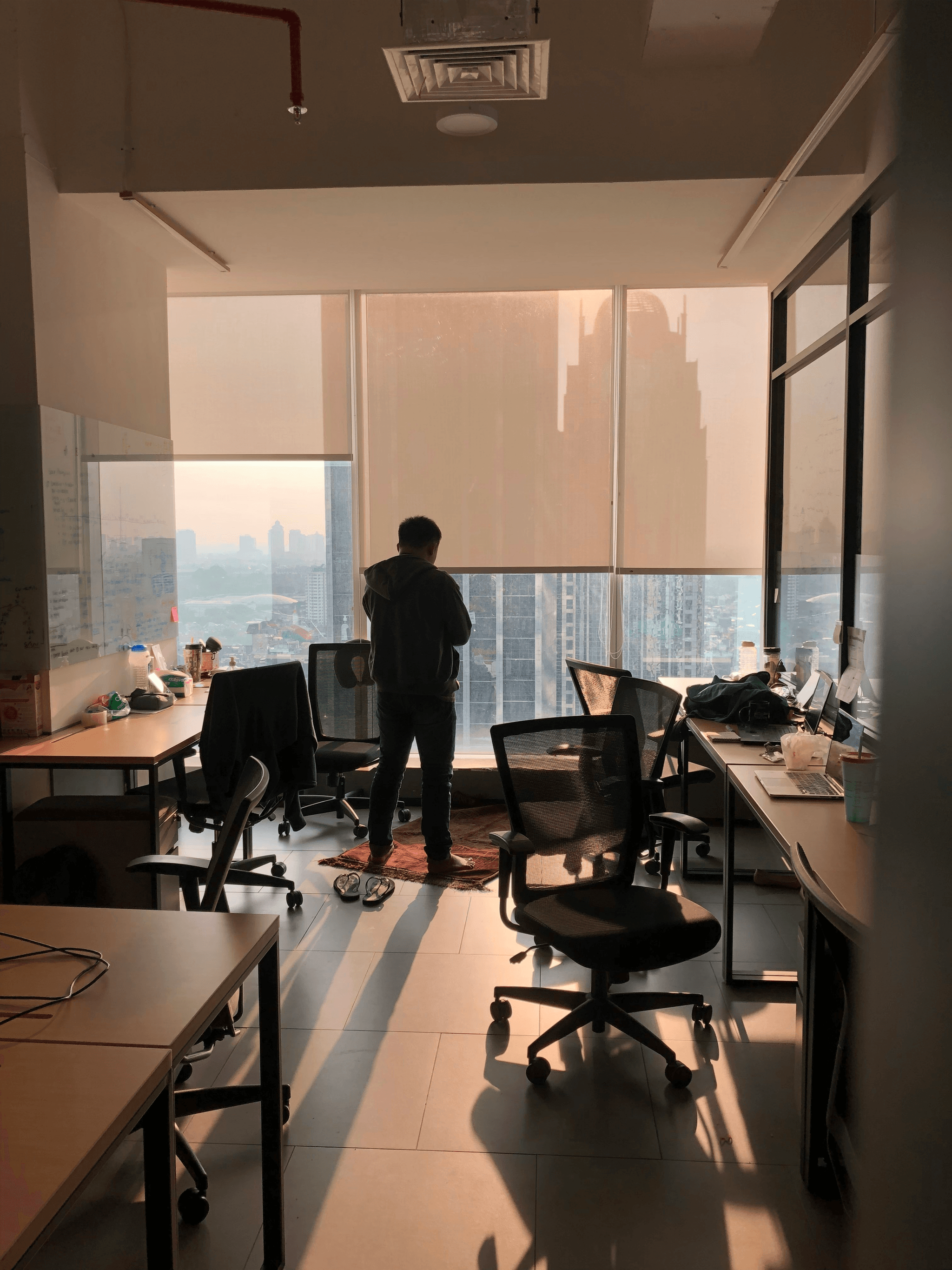 Modular by Design - Customizable Office Space Assembly