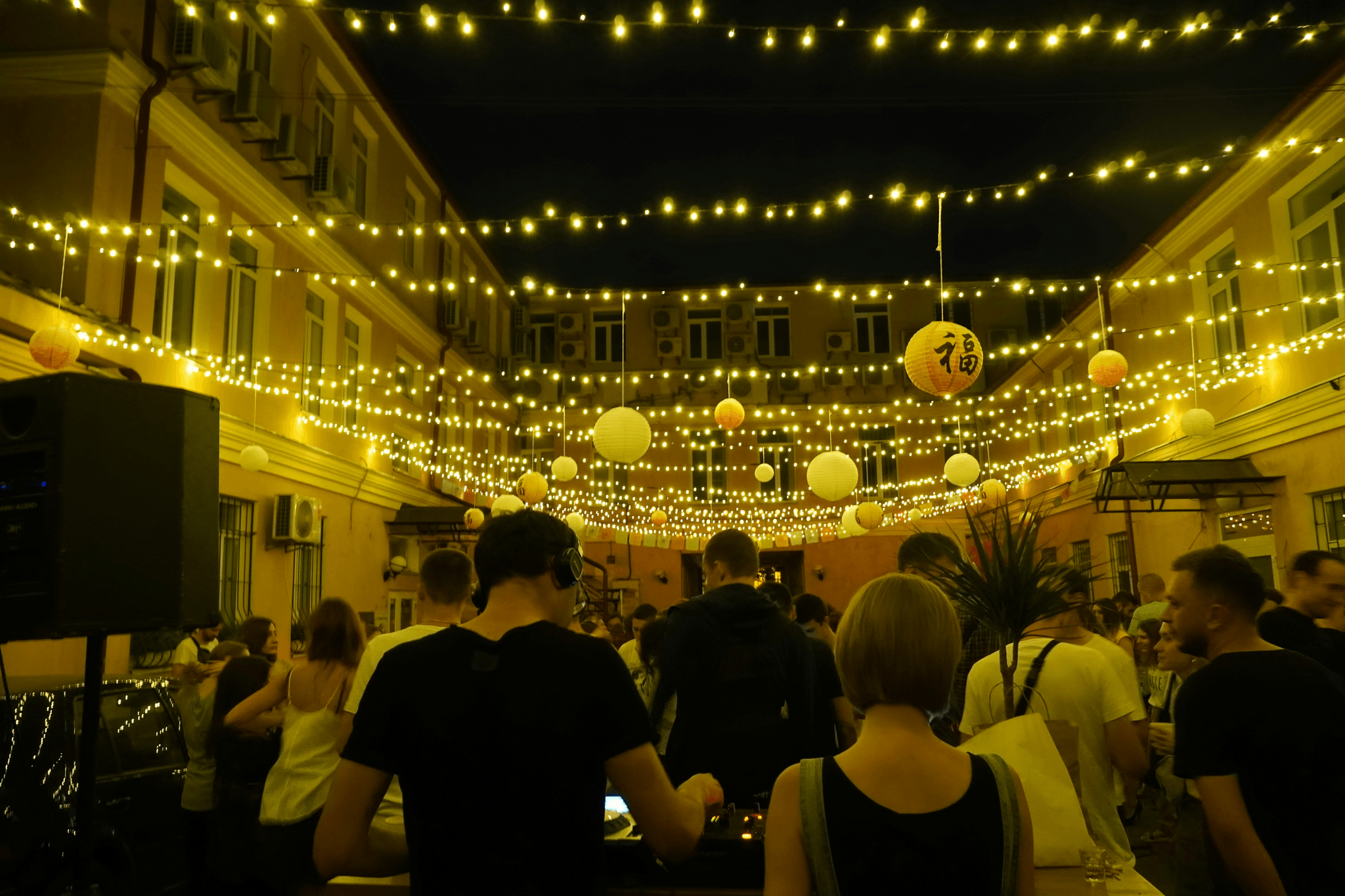 Contenedor bar precio atractivo para negocios innovadores