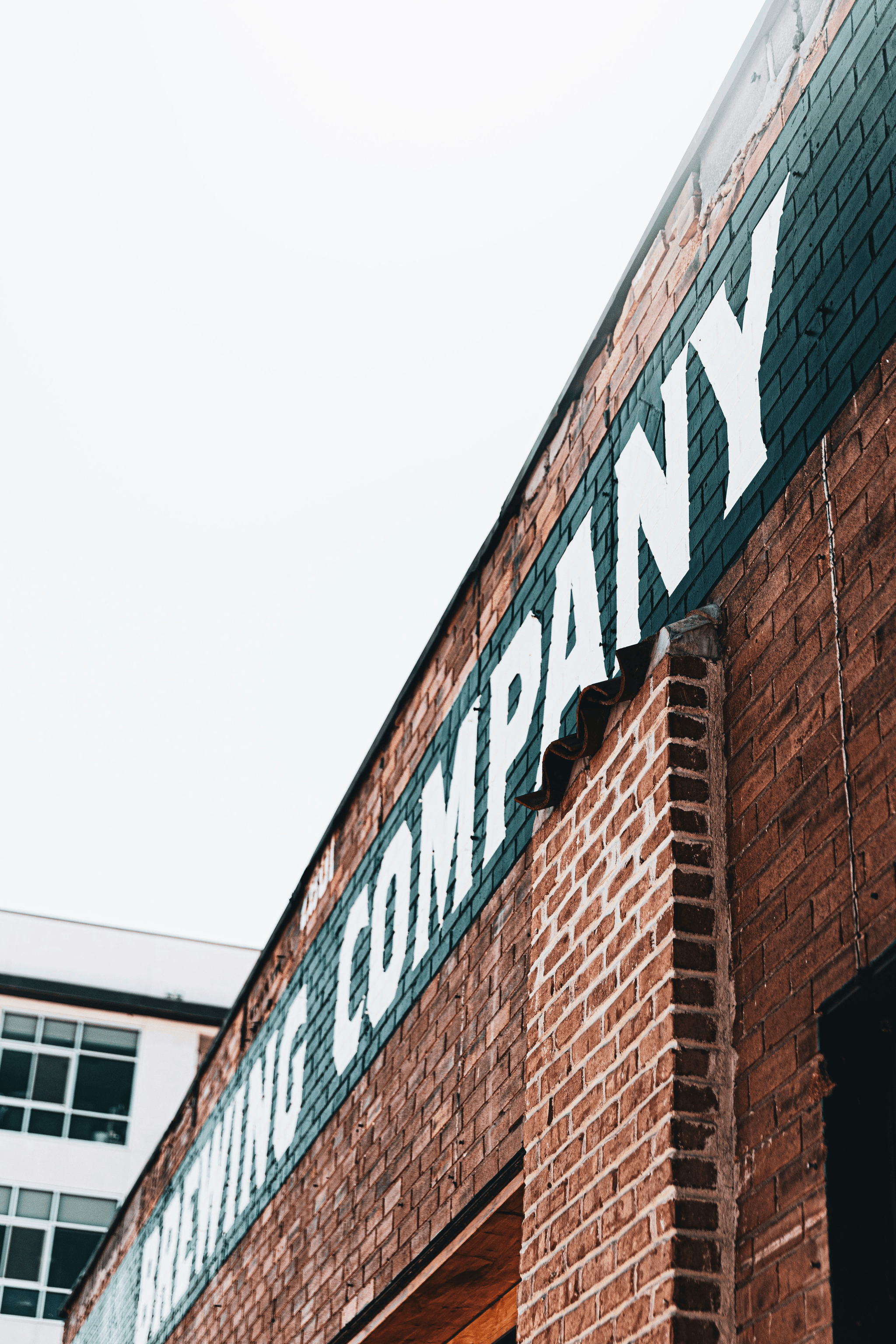 Customized prefab commercial building with branding