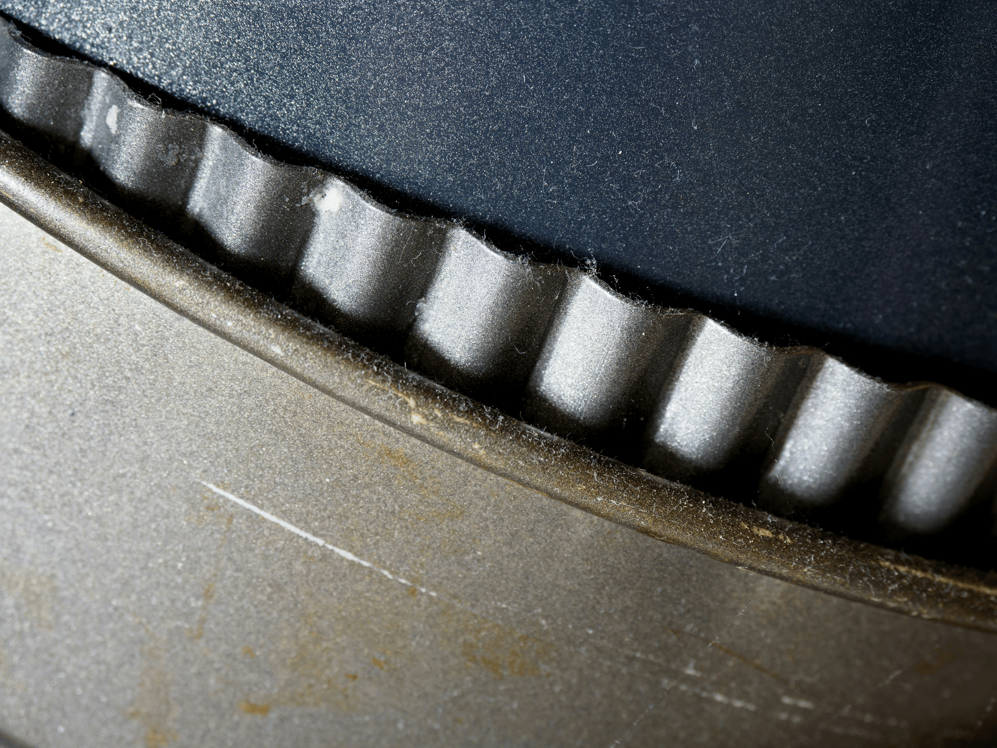 Vacuum cleaner belt inspection for quality control.