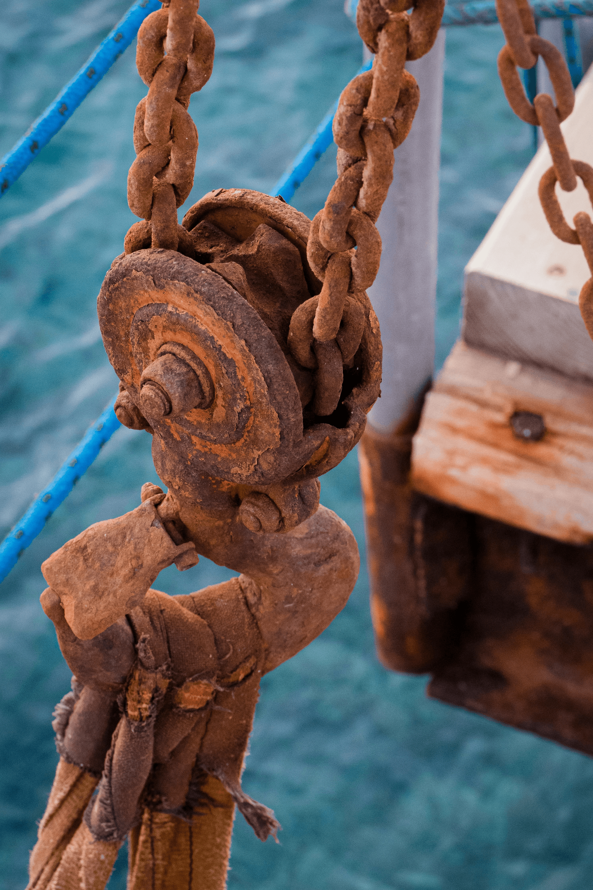 Heavy Rigging Equipment Inspection visual check of hooks shackles slings