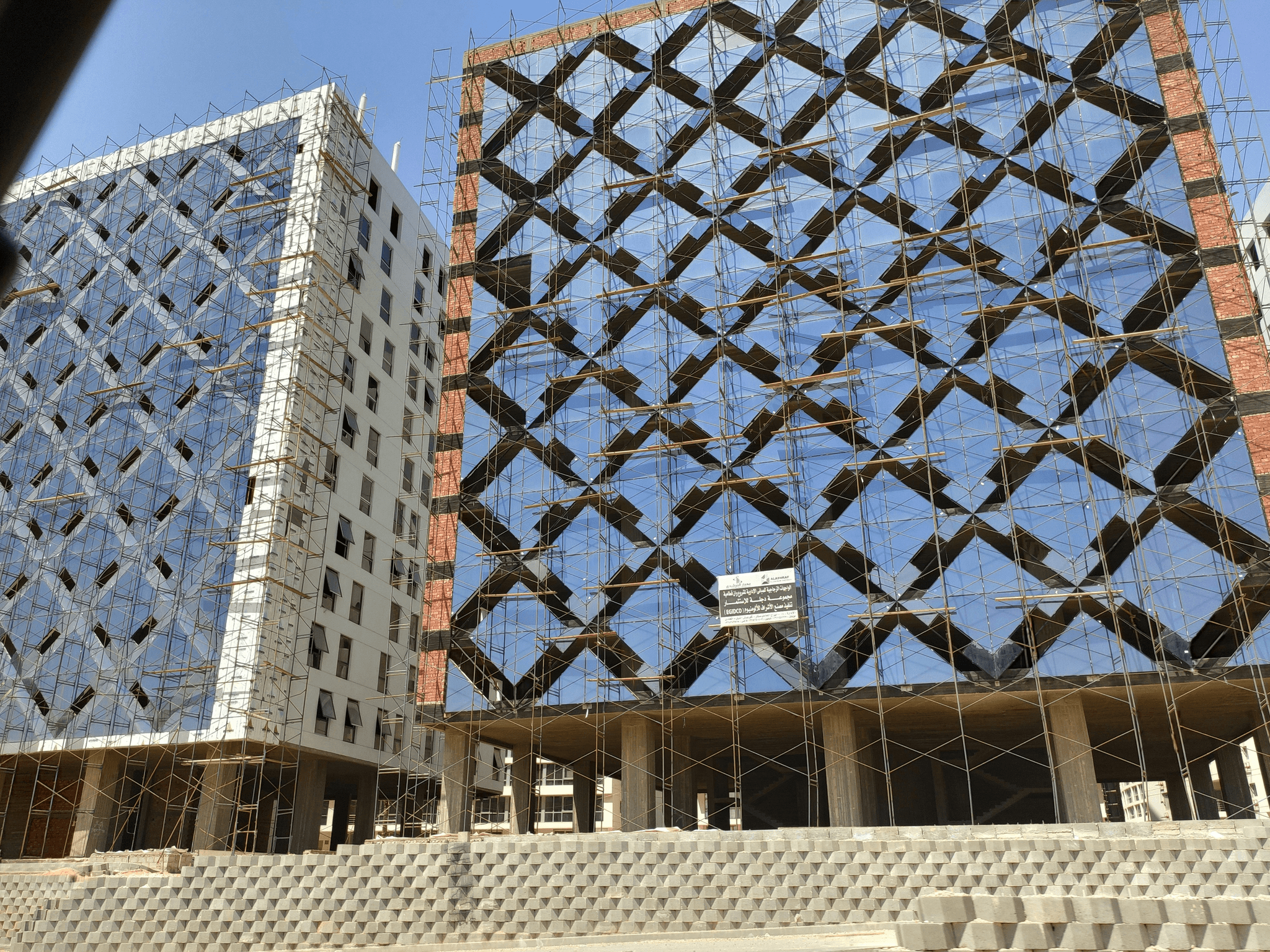 Illustration of efficient construction using pre fabricated structure