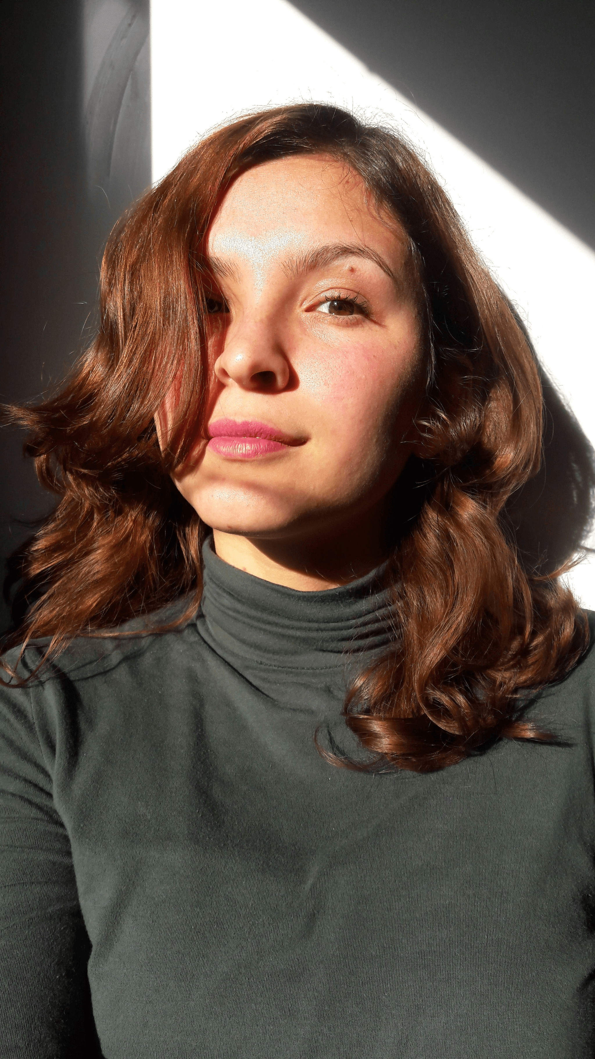 best hair color for summer skin tone with deep shades and warm hues