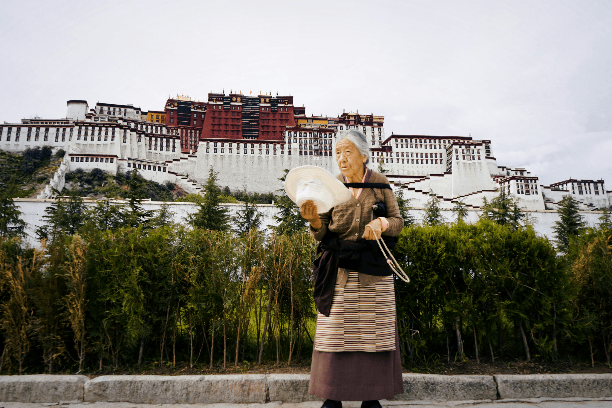 Lhasa-Based Travel Agency providing guided tours in Lhasa