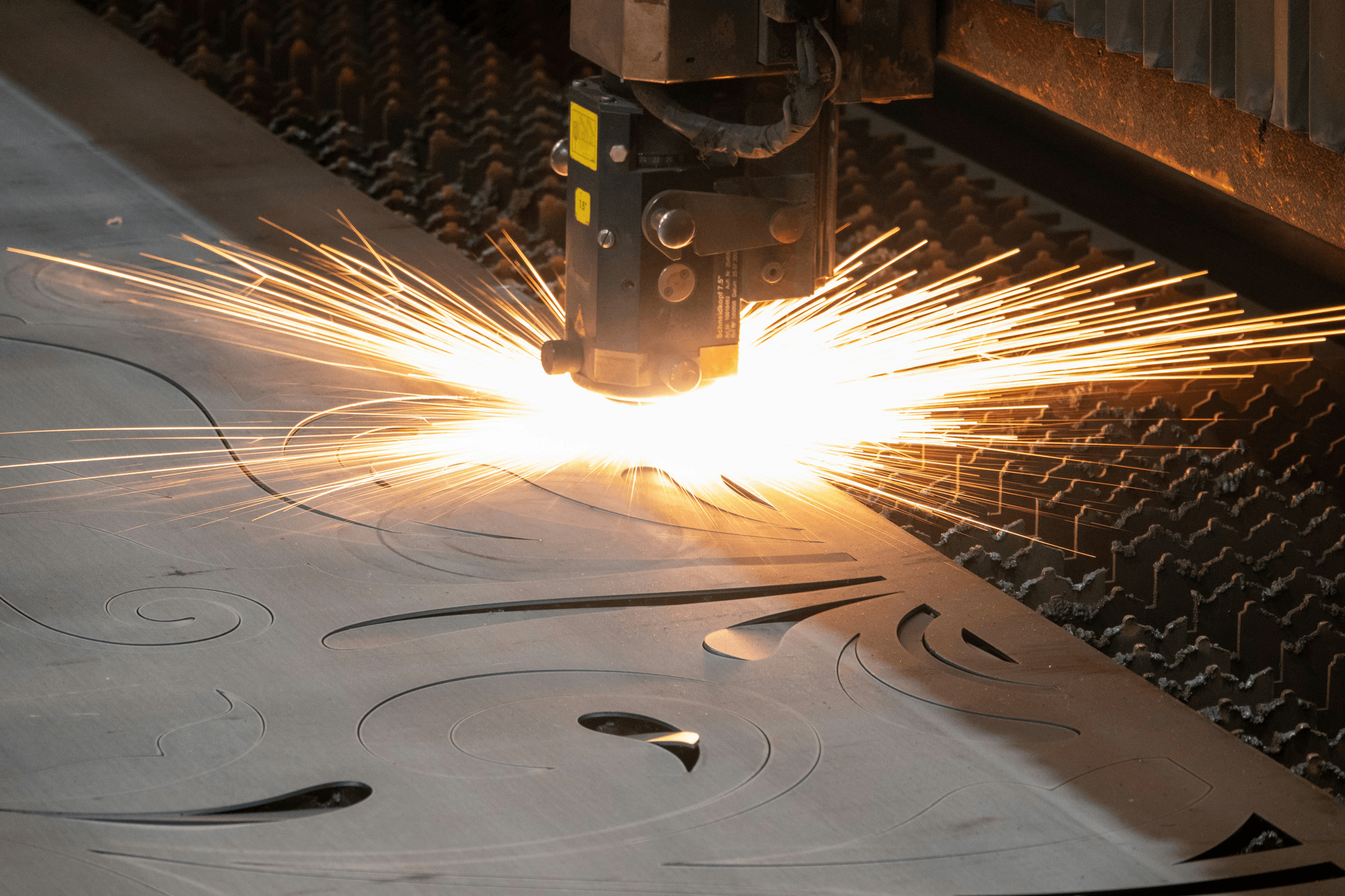 best laser cutting machine used for precise metal work