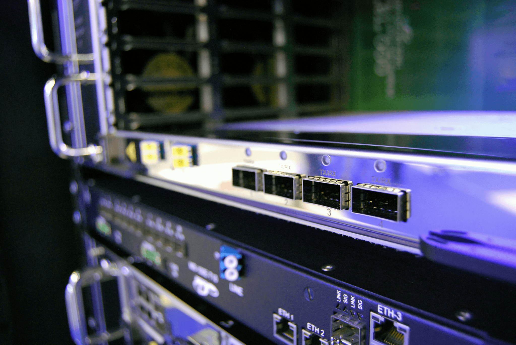 dns management strategies with integrated dhcp server