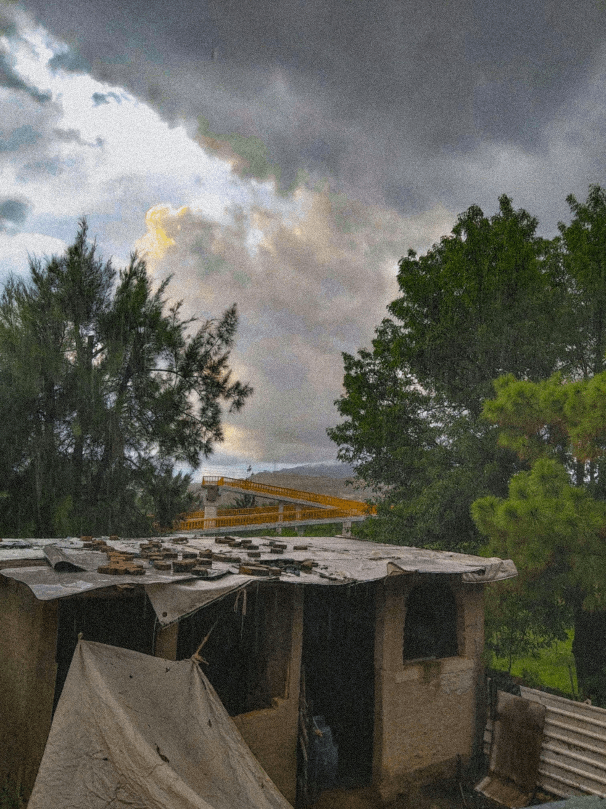 Resilient prefabricated house design enduring extreme weather conditions