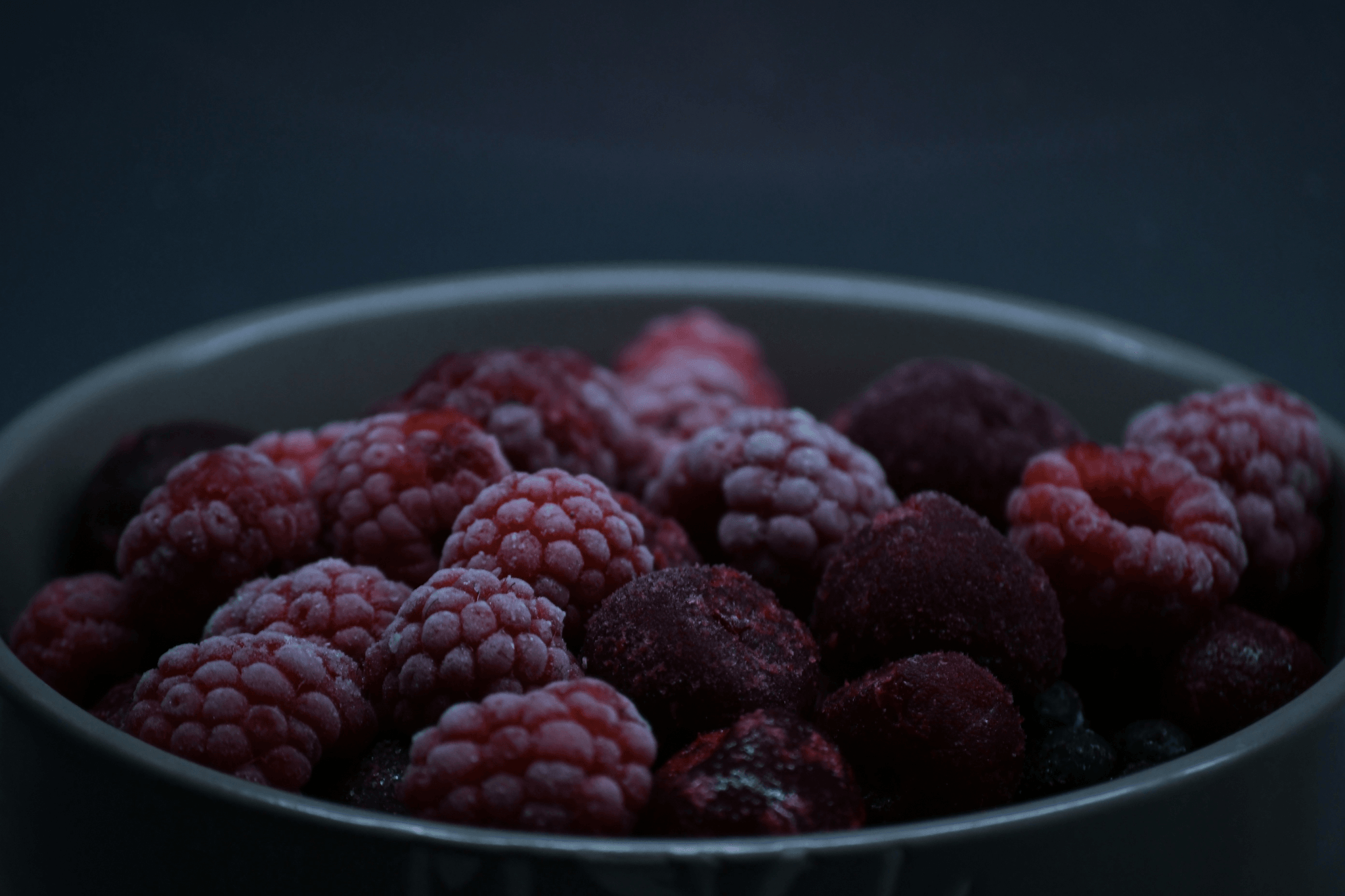 dried frozen raspberries as healthy snack option