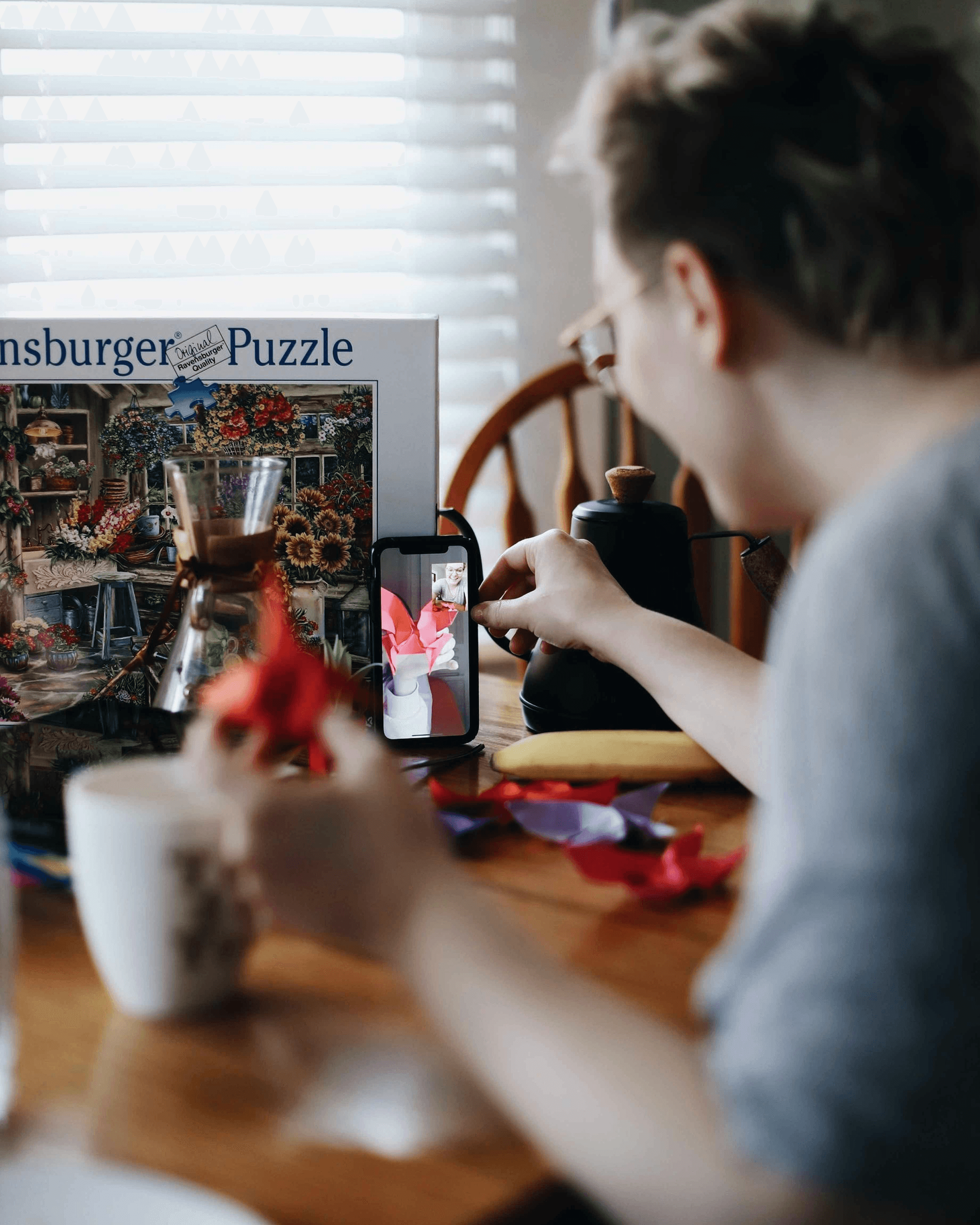 Illustration of puzzle assembly representing customized sourcing solutions