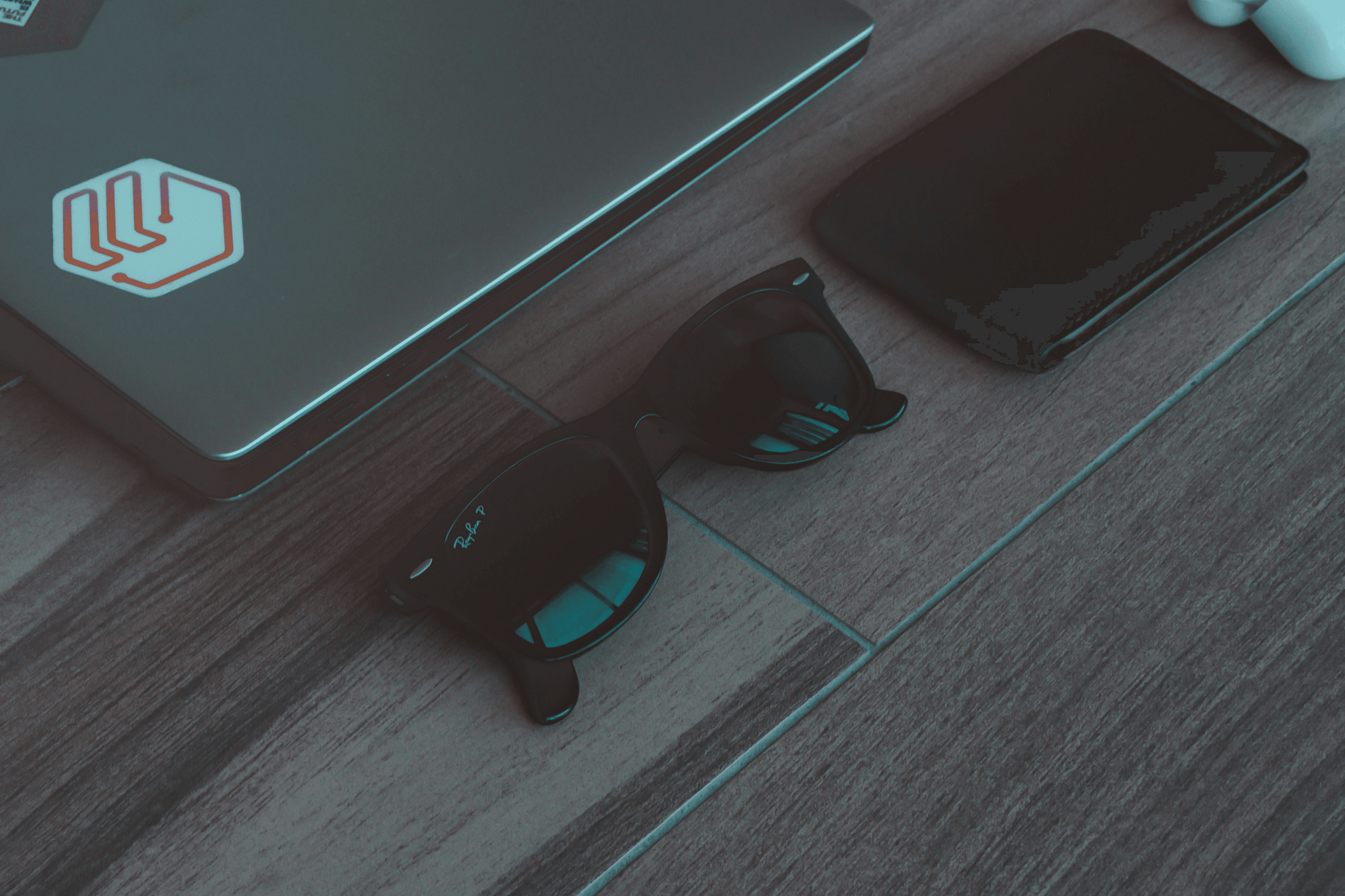 Trendy ai powered sunglasses showcasing advanced technology features.