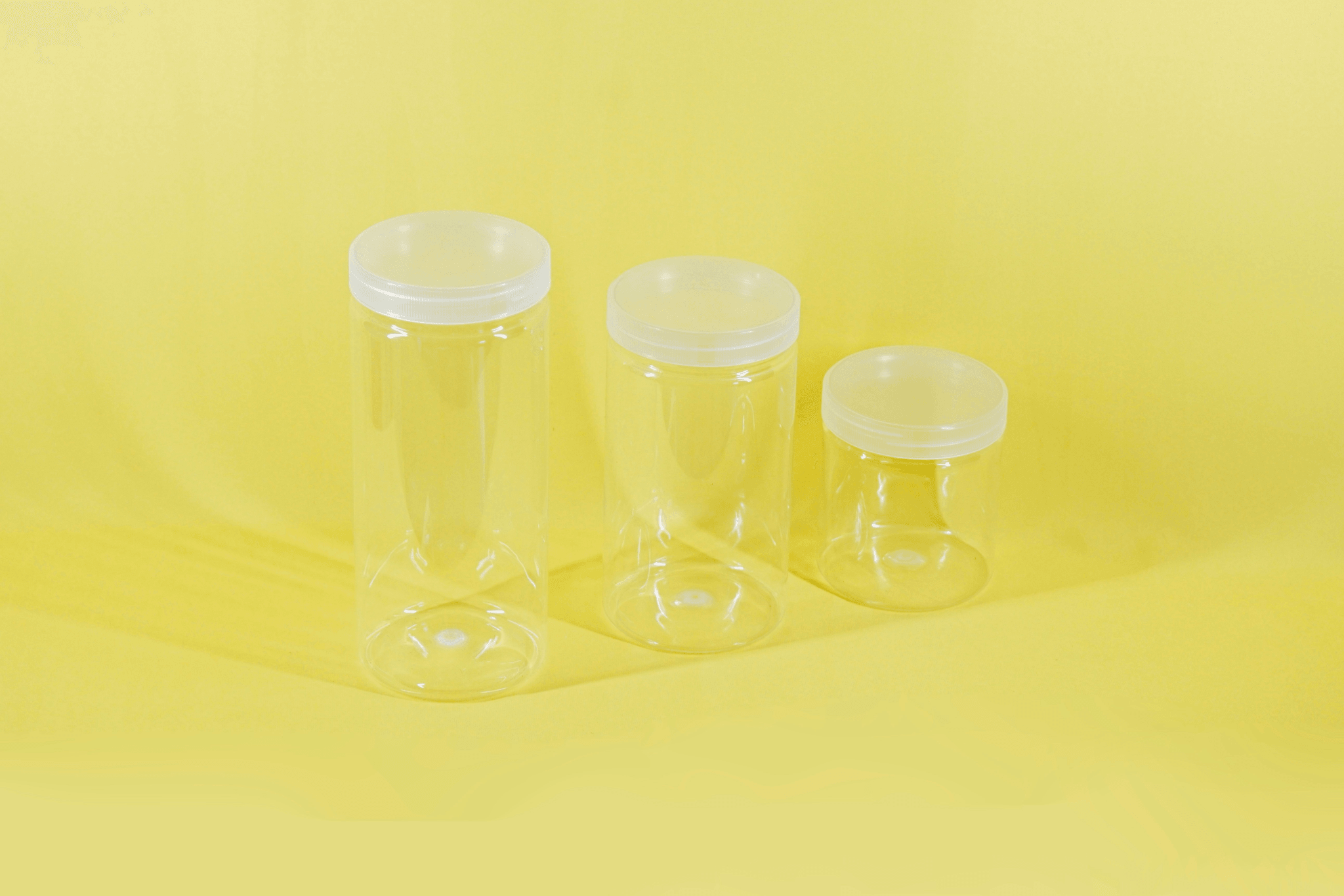 Assorted beverage take out container options including plastic cups.