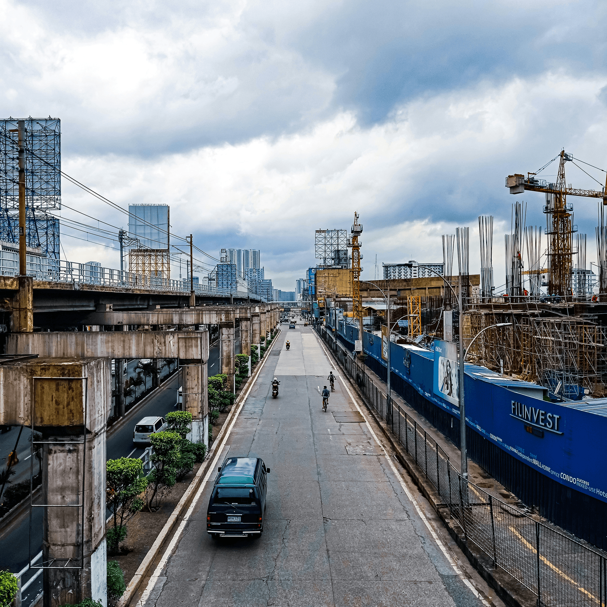 global sourcing agent navigating international trade laws