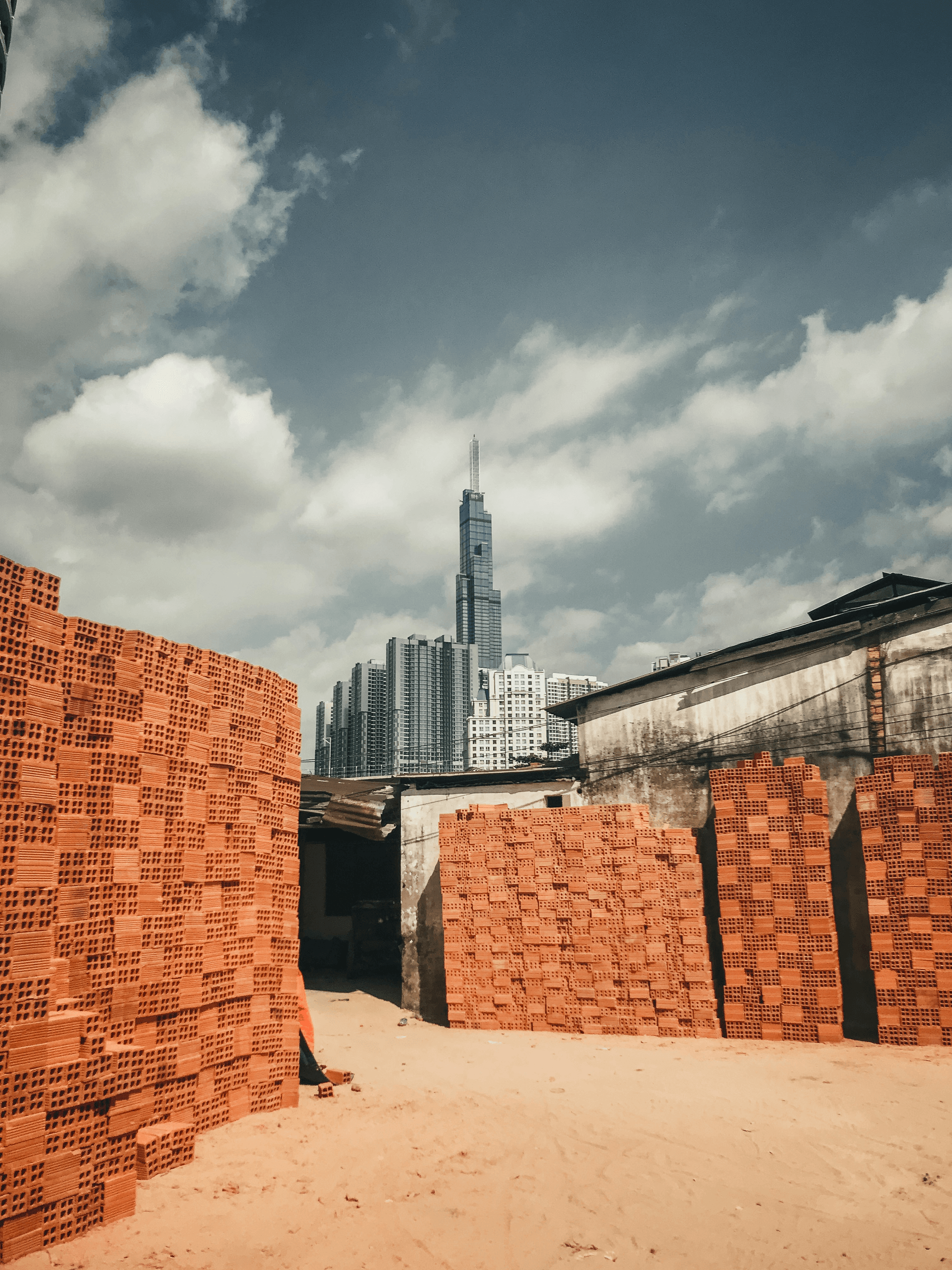High-quality Chinese building materials for construction projects