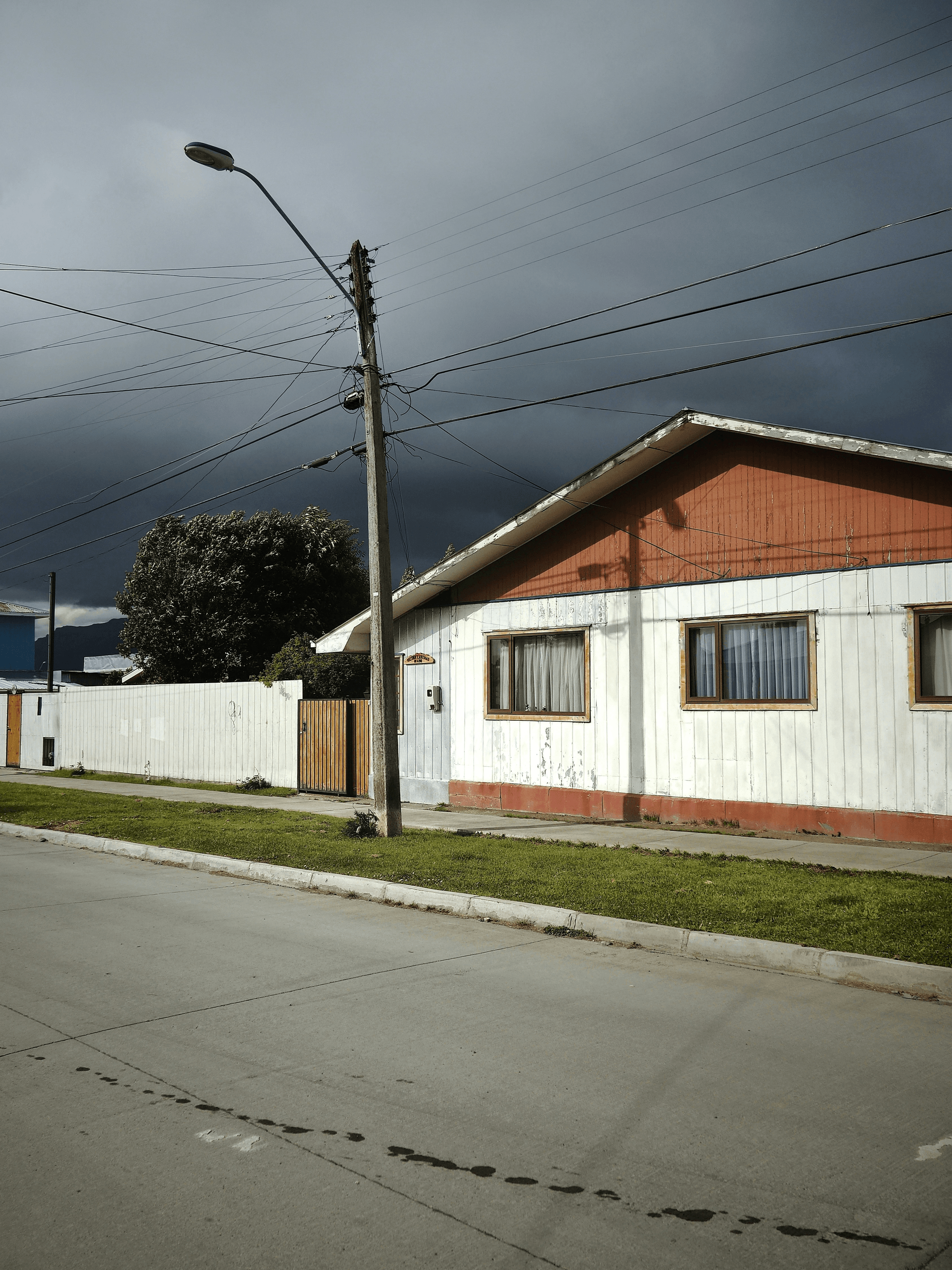 Modular home under 100k - A diverse neighborhood with modern-looking modular homes