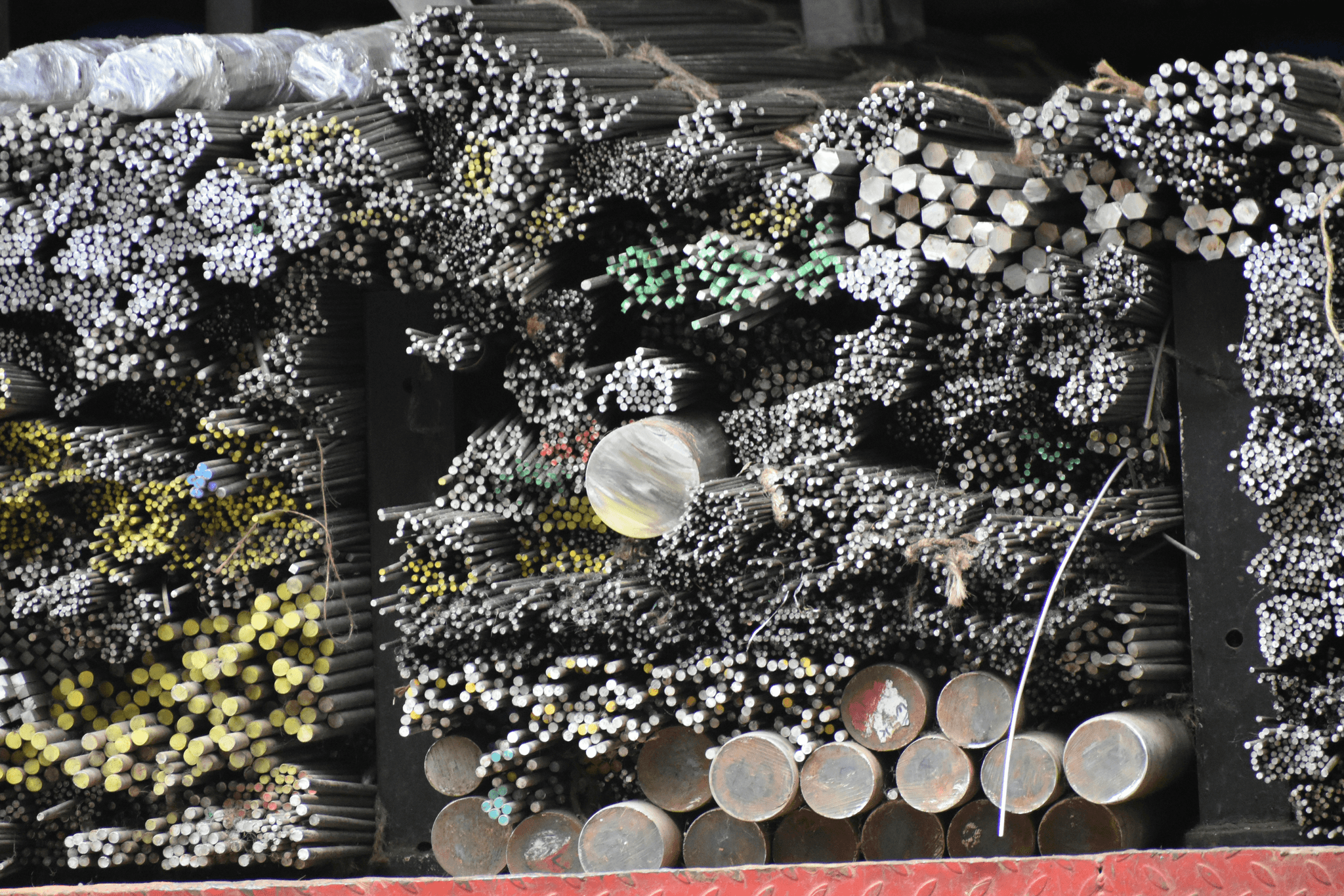 lashing wire clamp options displayed with specifications