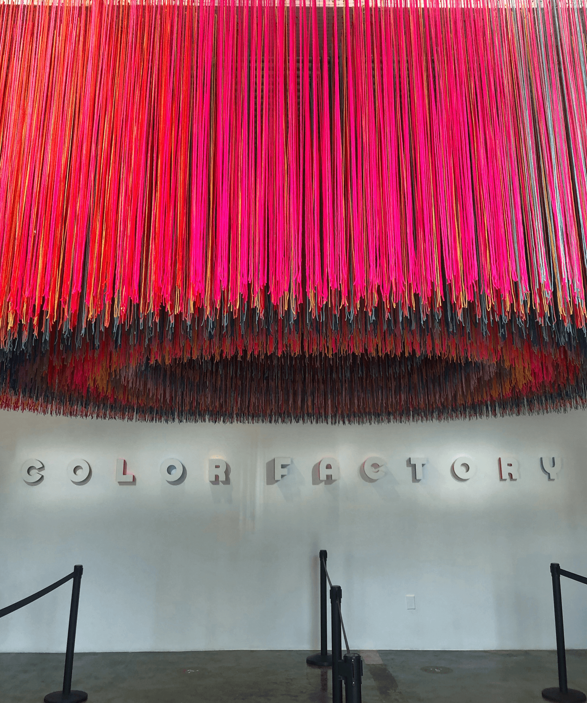 sourcing clothing manufacturers at trade shows for better partnerships