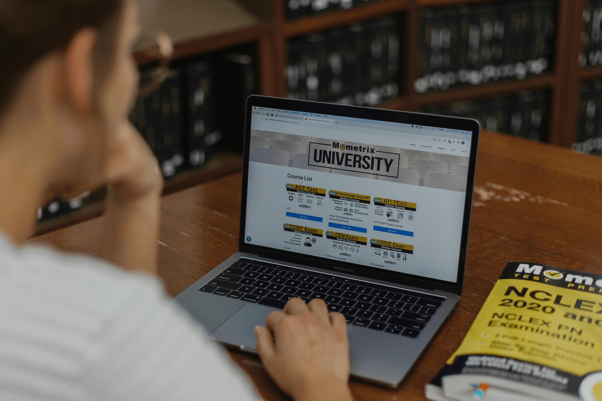 custom-built e-learning marketplaces showcasing user engagement and essential features.