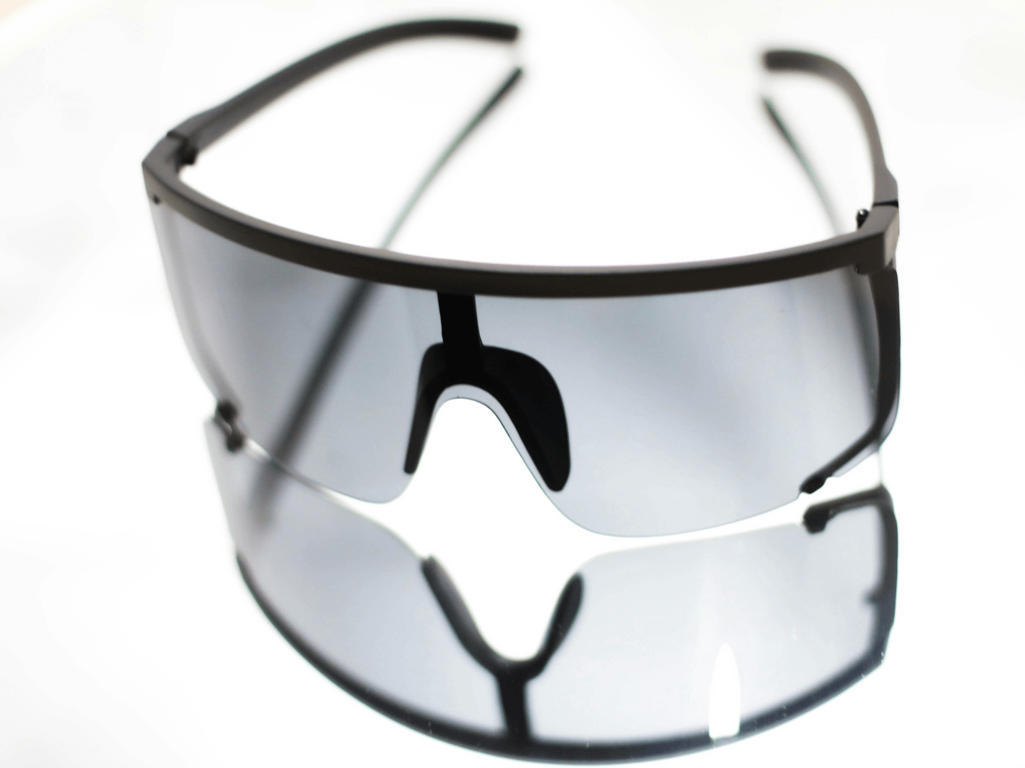 Trendy high tech sunglasses showcasing advanced features for modern users.
