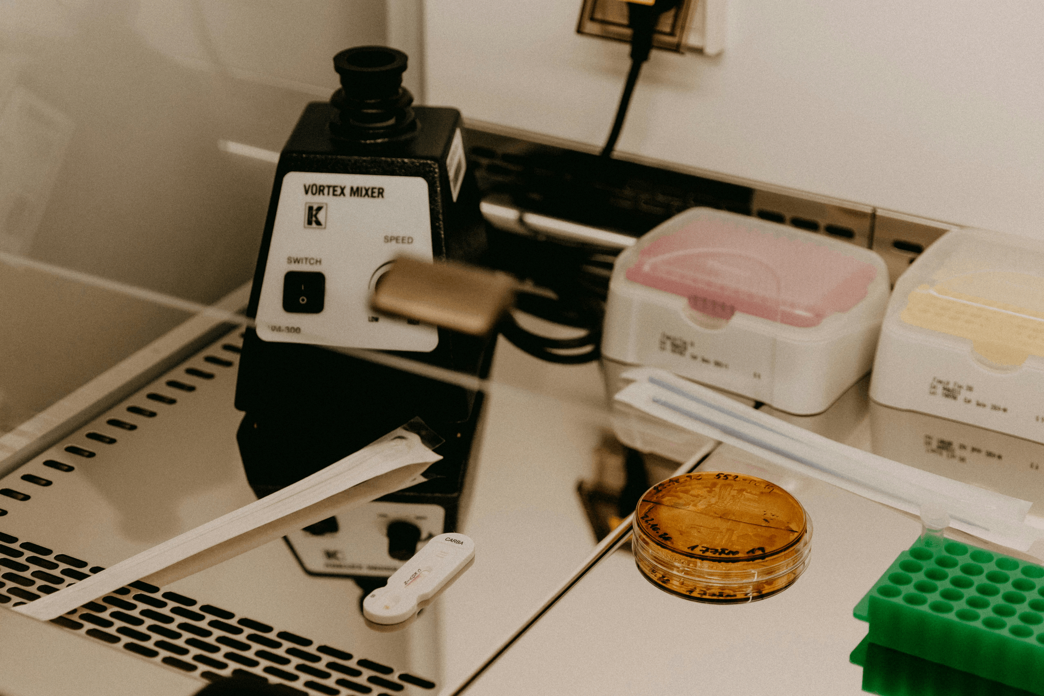 Kitchenware Safety ensured through thorough product inspection