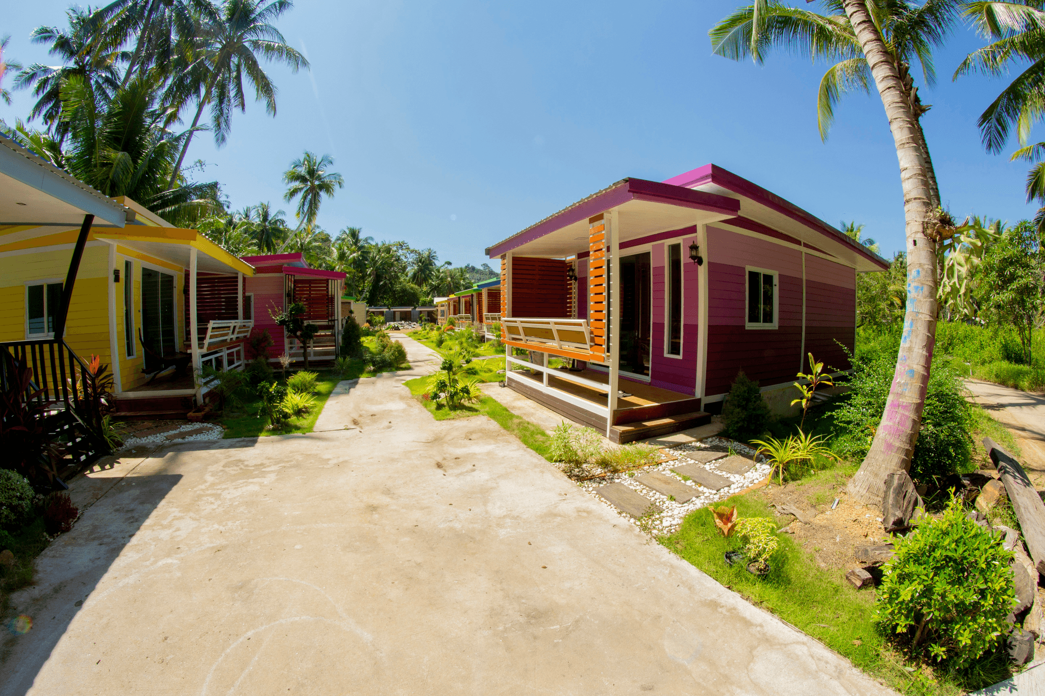 Charming tiny home surrounded by nature