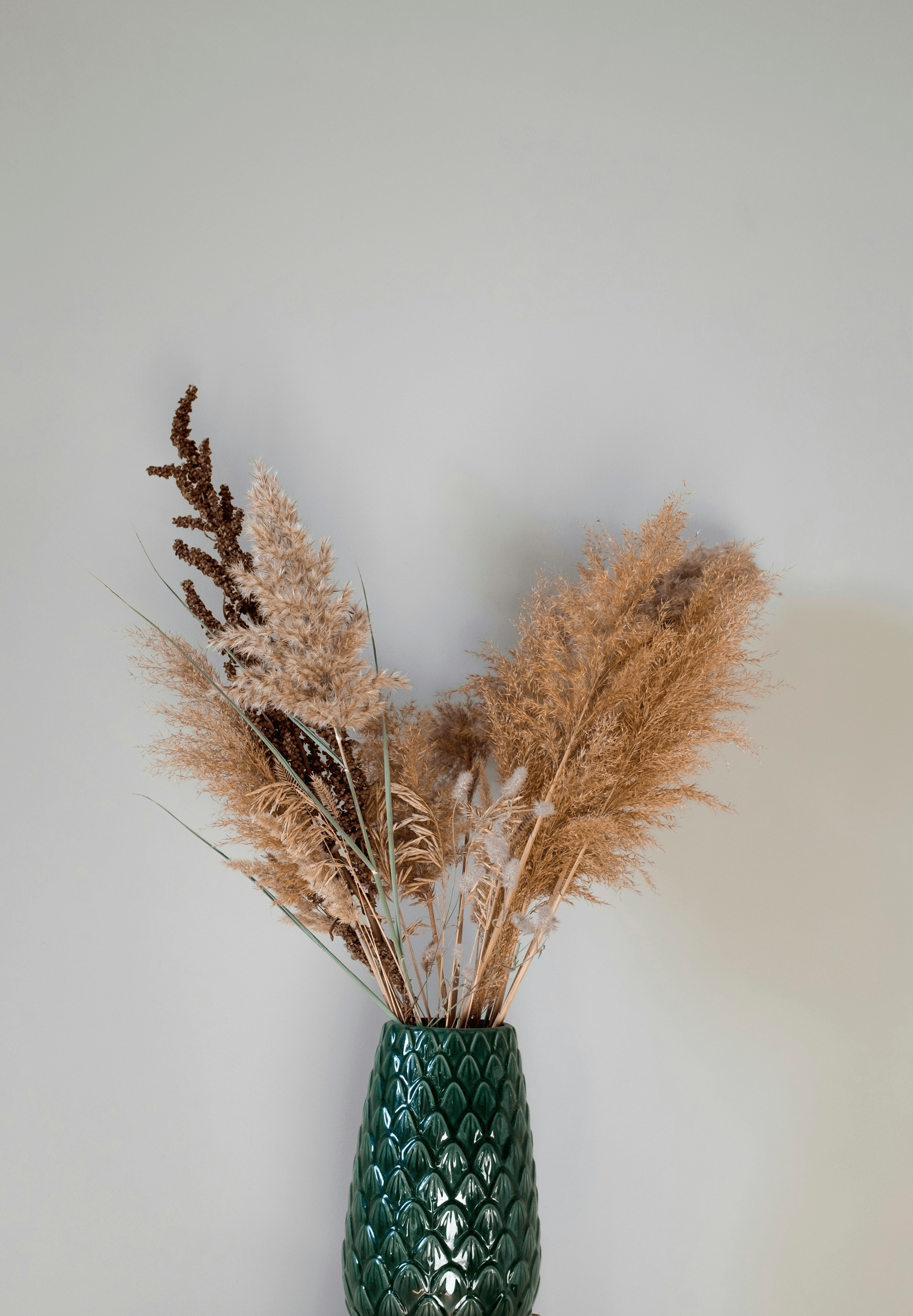 beautiful christmas dried flower arrangements perfect for festive decor