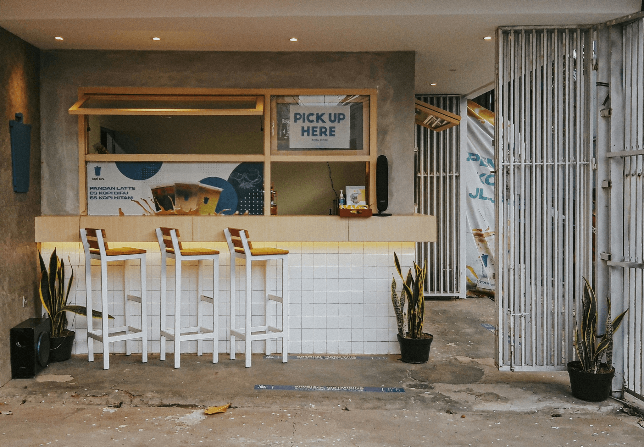 Innovative container shop design featuring sustainability elements.