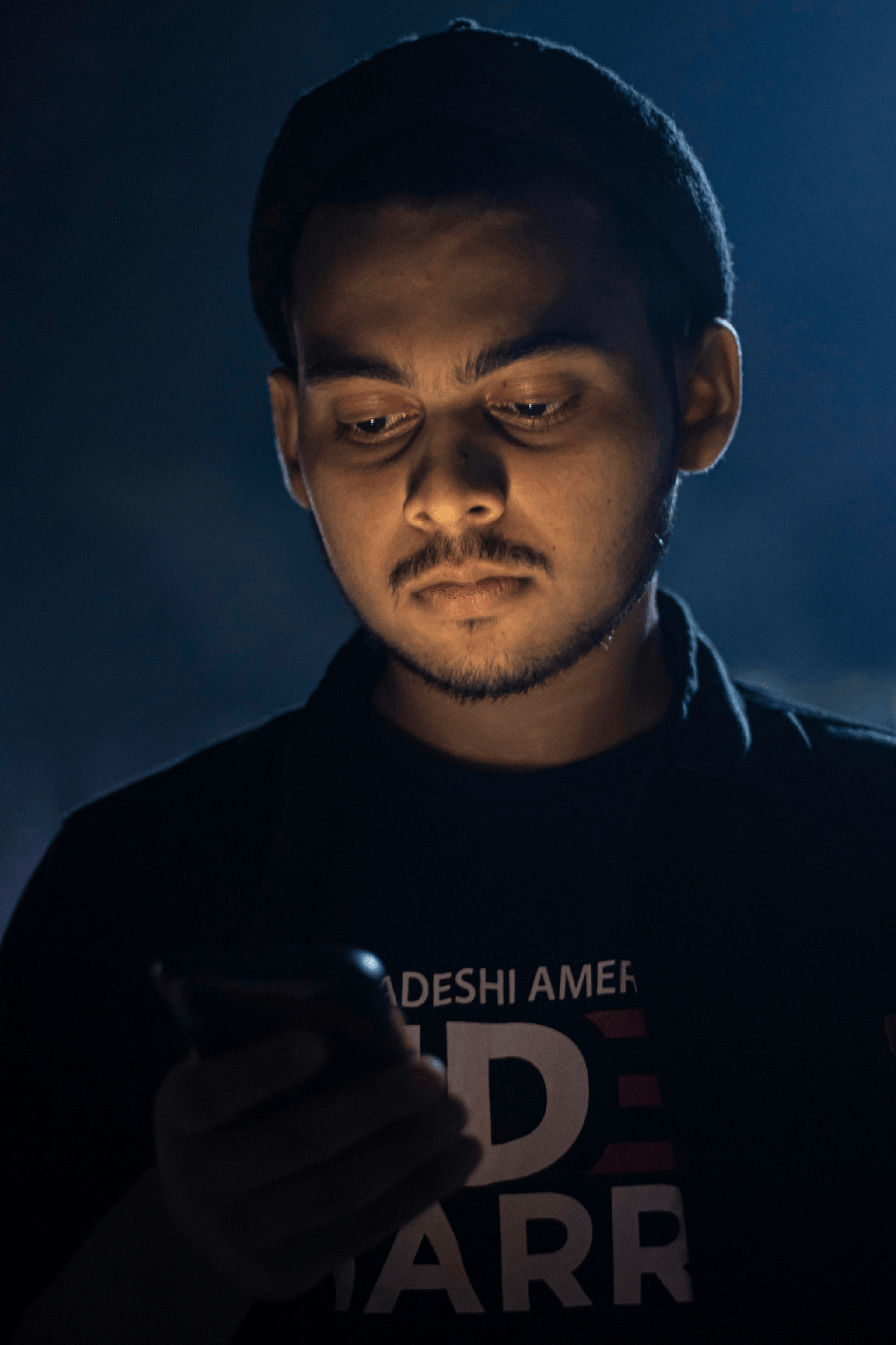 通过关注直觉避免假新闻