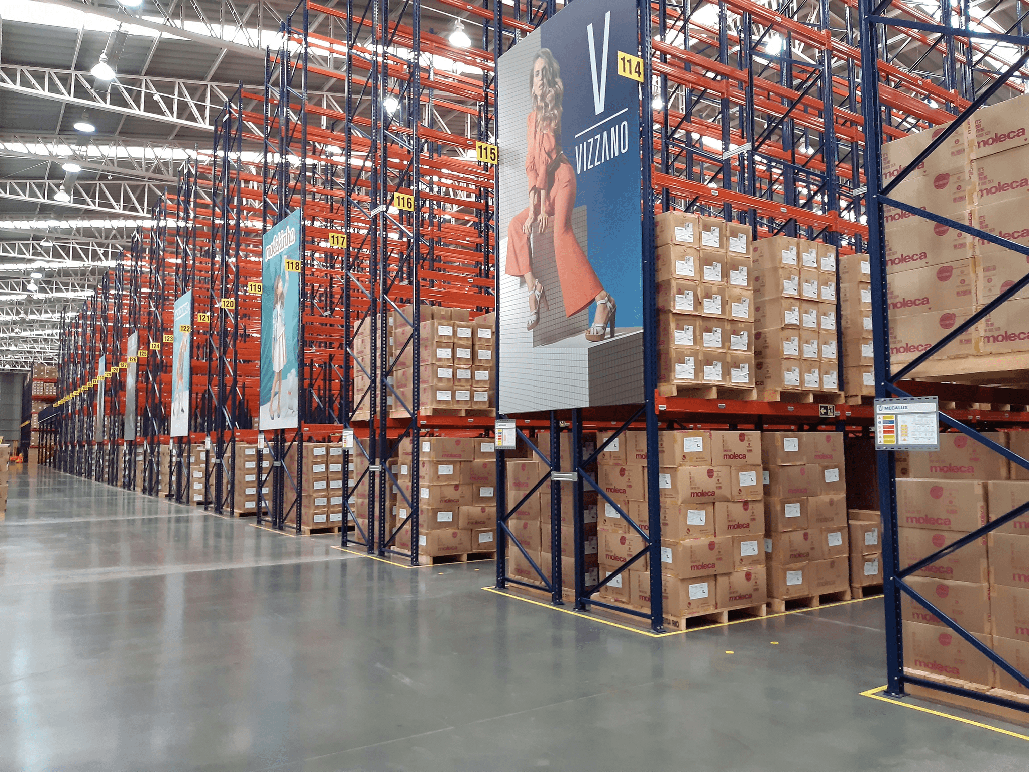 Building long-term relationships during on-site visit with Chinese sourcing agent