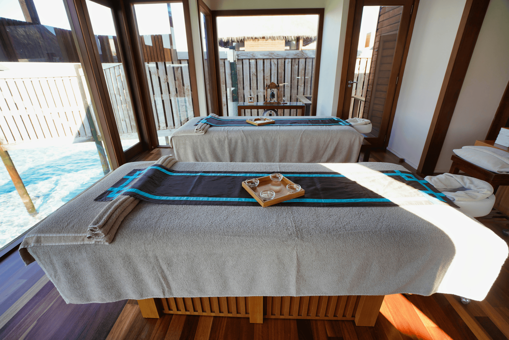 high end mobile home private spa facility