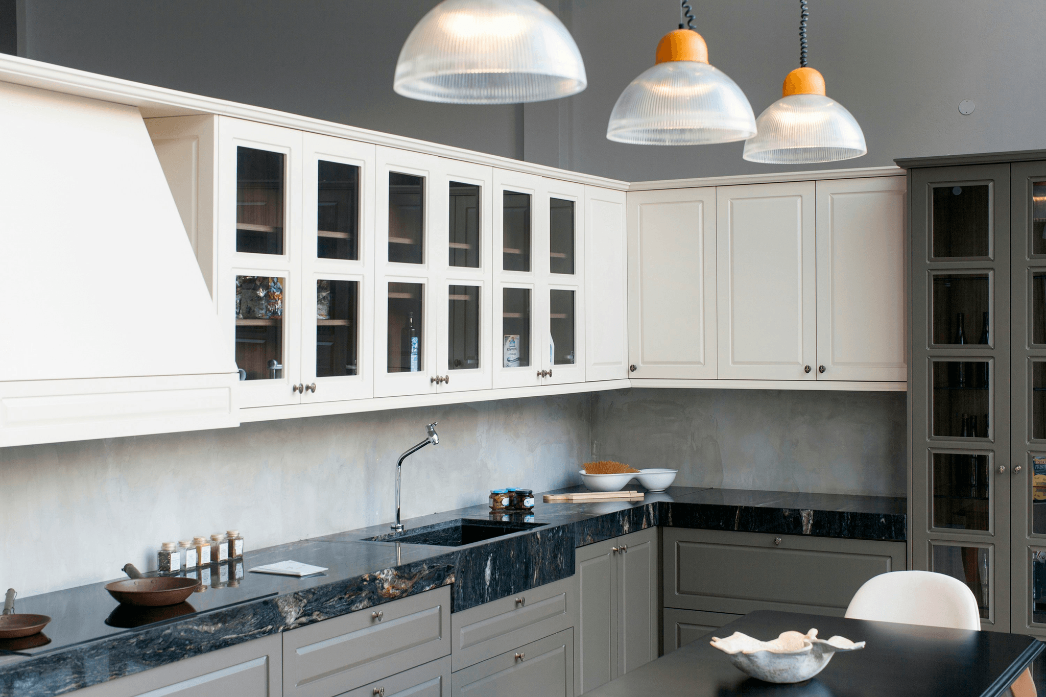 Modern High Gloss Kitchen Cabinets enhancing contemporary kitchen design