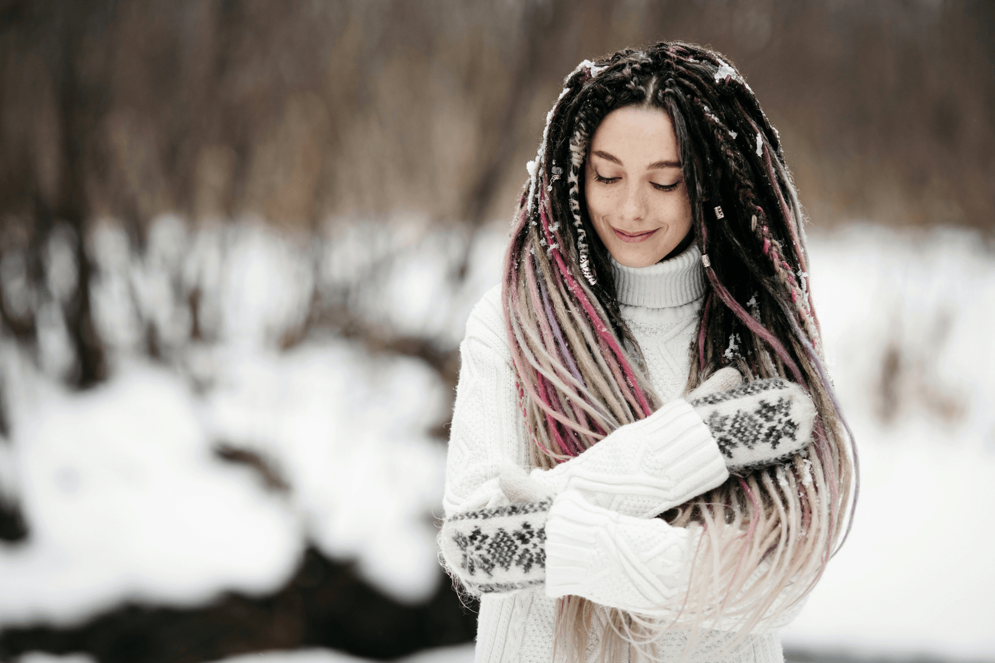 Loc Extension Soften: soaking dreadlocks in warm water with ginger conditioner