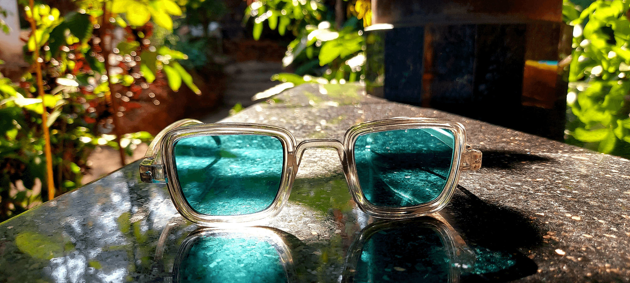 what is photochromic lenses explained through stylish eyewear