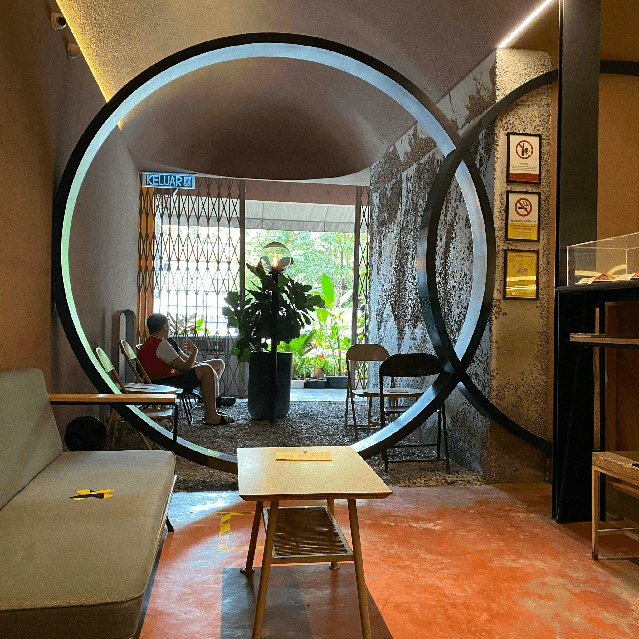 Comparing prices of traditional homes vs how much is a capsule house