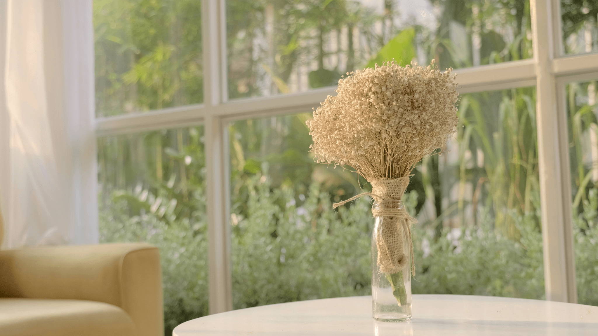 Dried flower bouquet delivery adds elegance to any space