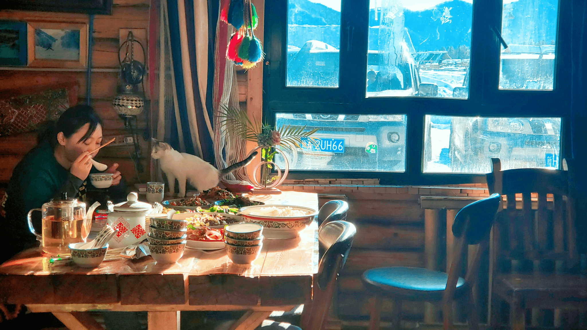 Cozy atmosphere at a tibetan restaurant showcasing authentic cuisine.