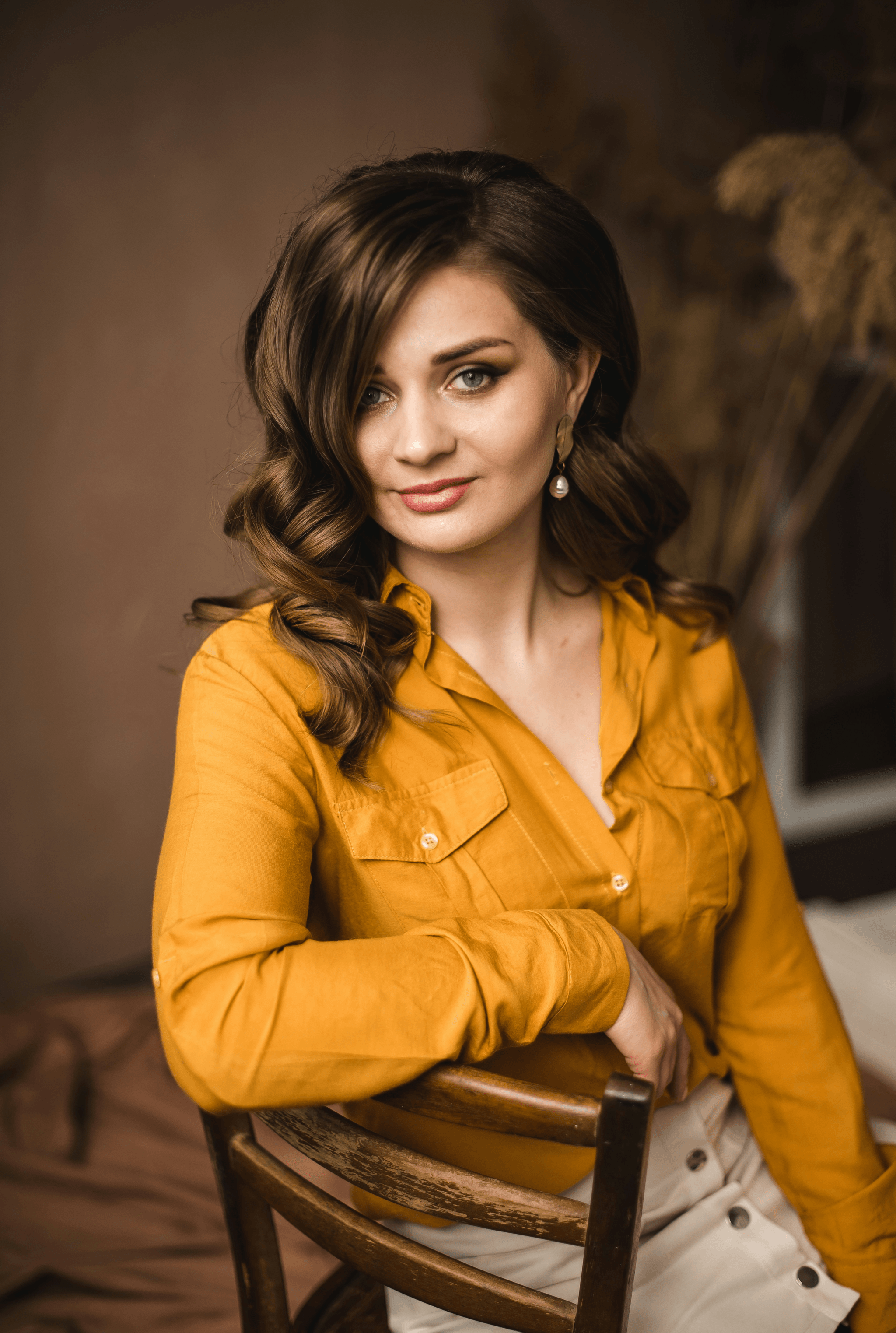 best hair color for summer skin tone featuring warm hues