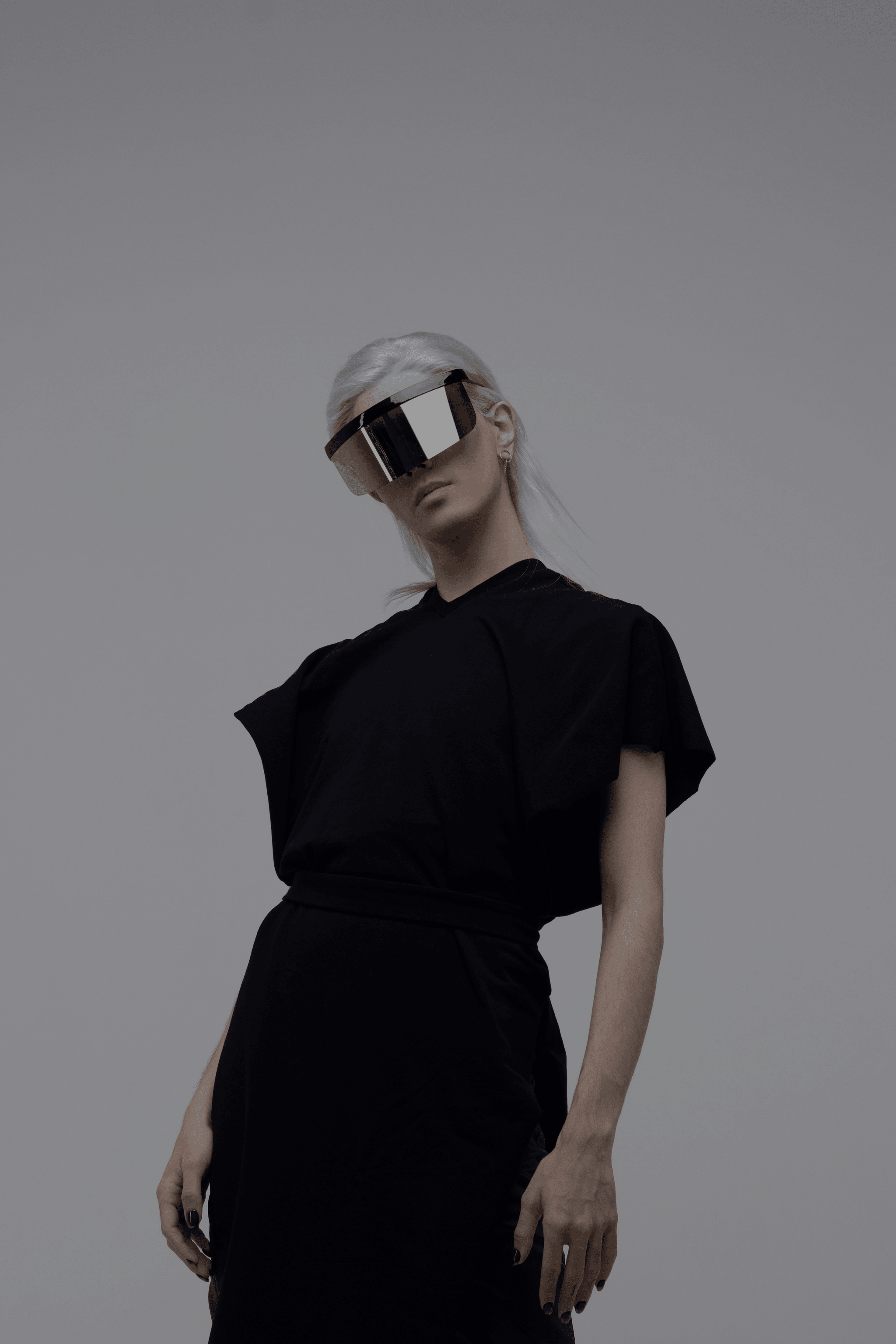 difference between sunglasses and goggles in various styles