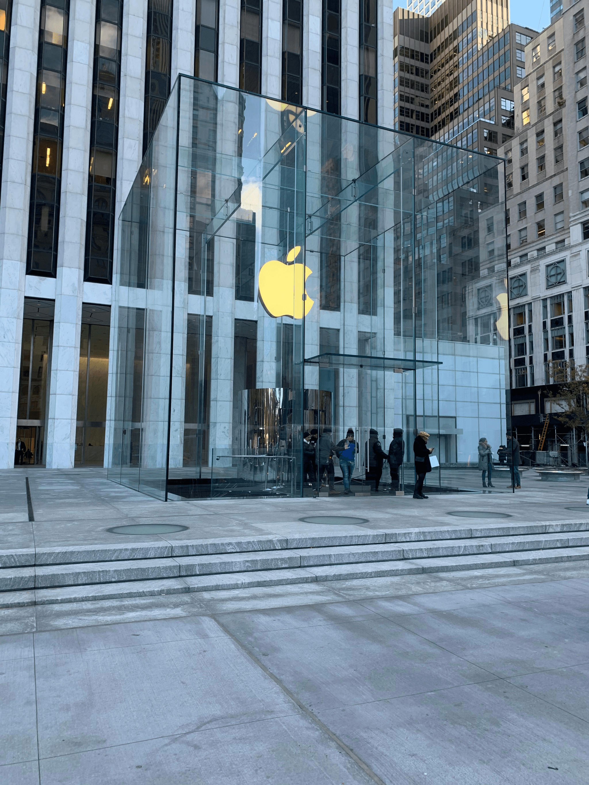 oem odm collaboration between Apple and Foxconn