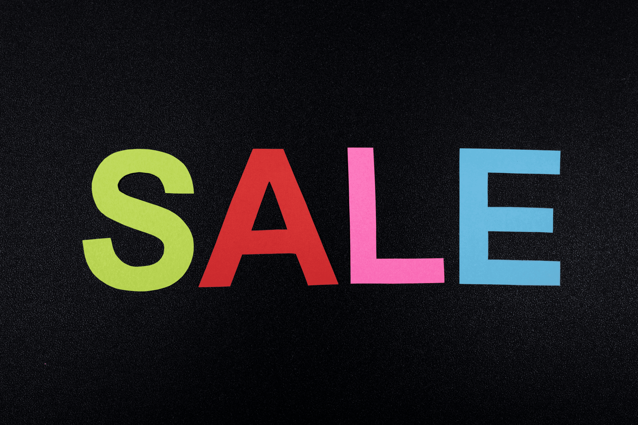 Engaging seasonal offer promotion blog post with countdown widget.