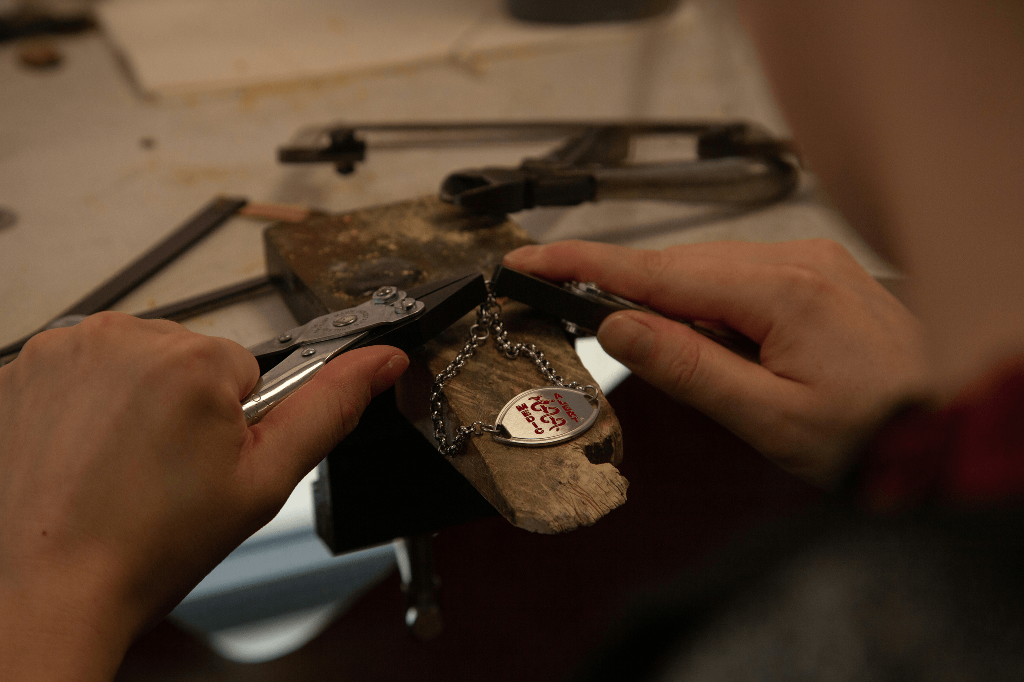 Women’s Jewelry Inspection showcasing detailed craftsmanship