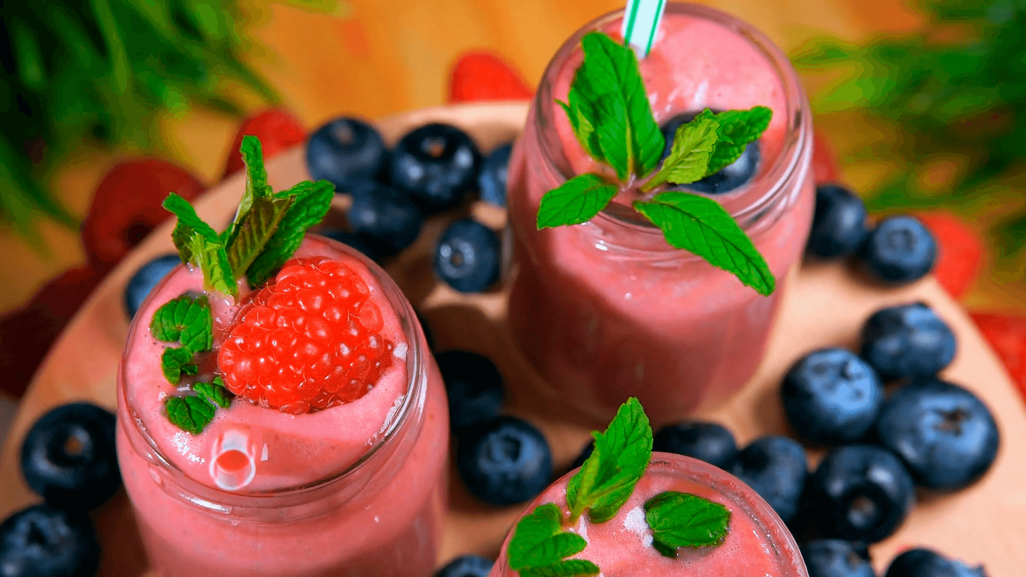 Delicious smoothies made with bulk freeze dried strawberries.