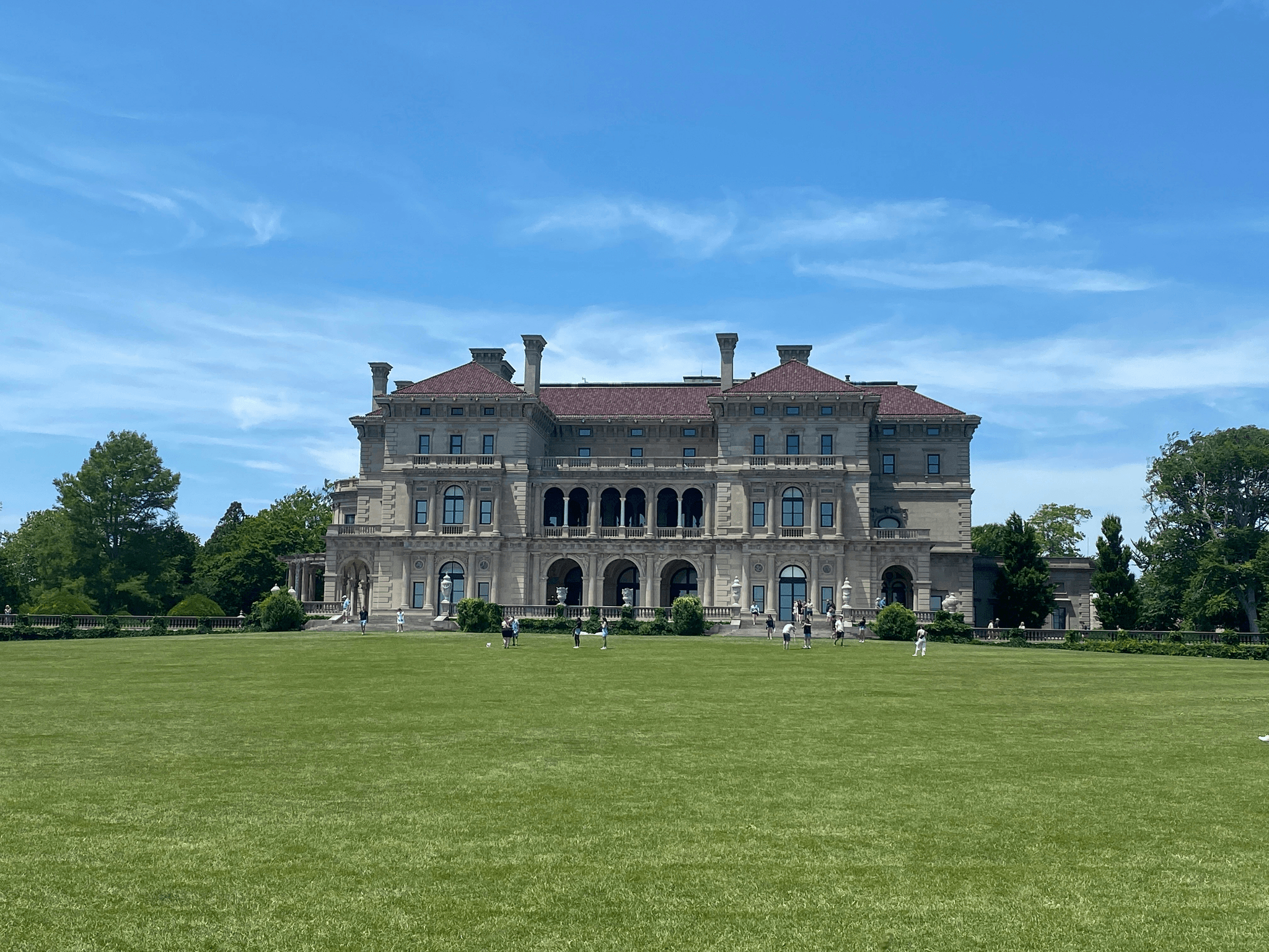 Prefab Mansions for Sustainable Luxury Living