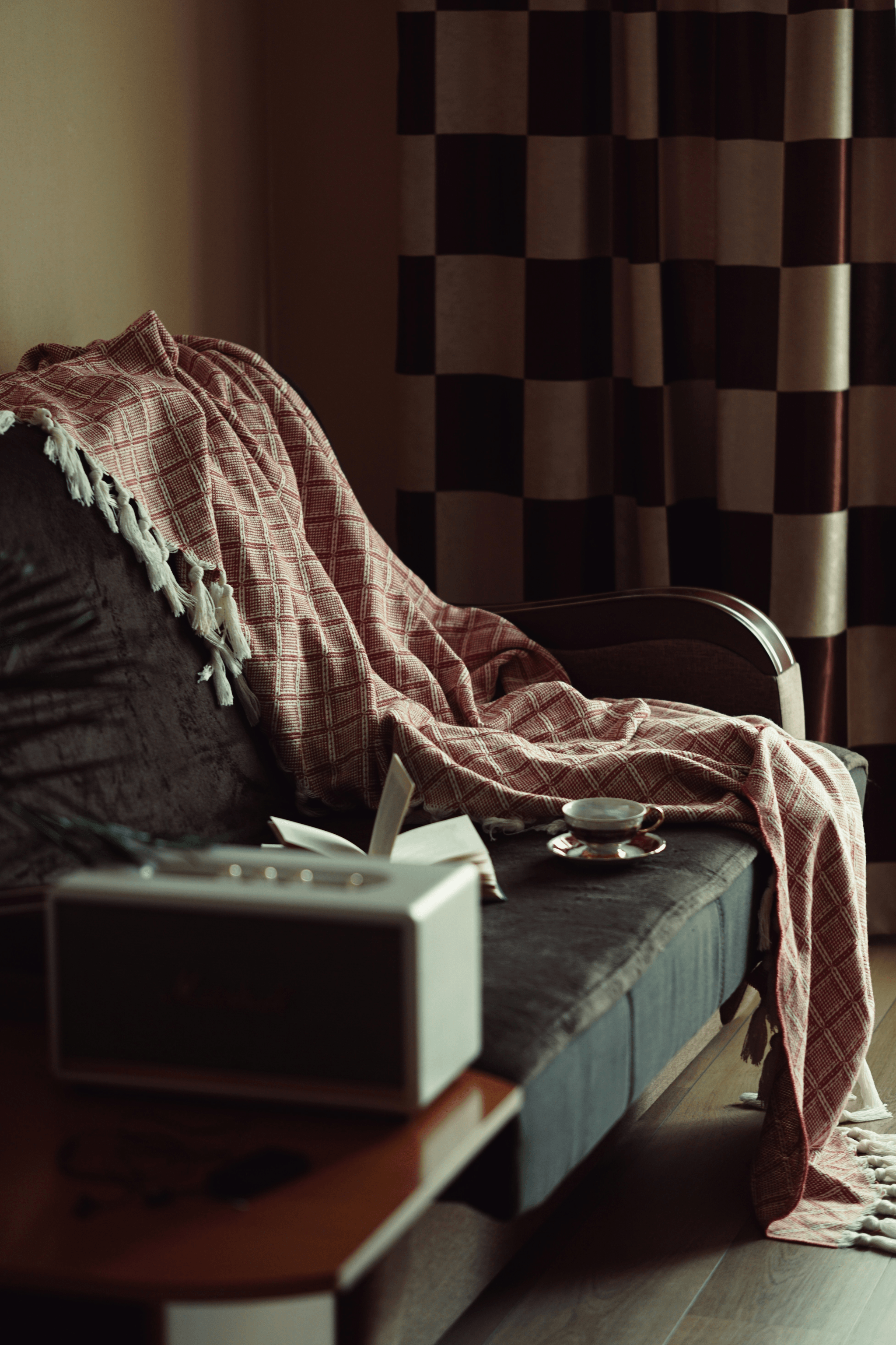 best material for blankets in cozy setting