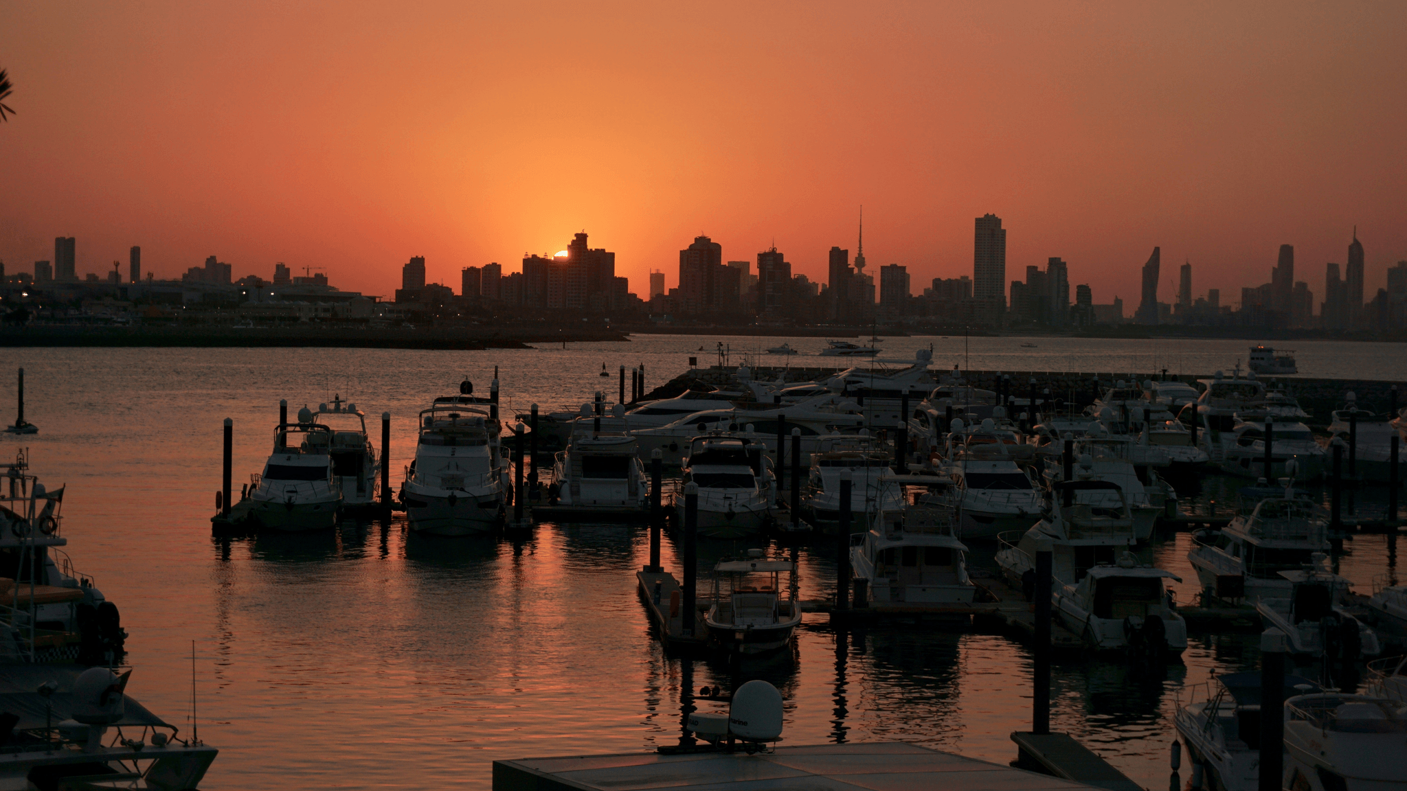 largest tritoon boat maintenance tips